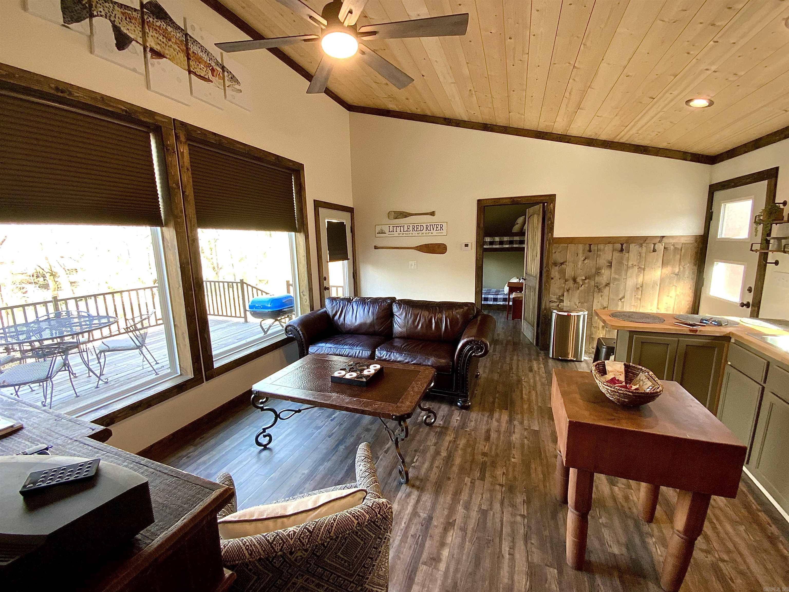 CHINKAPIN ESTATES - Residential