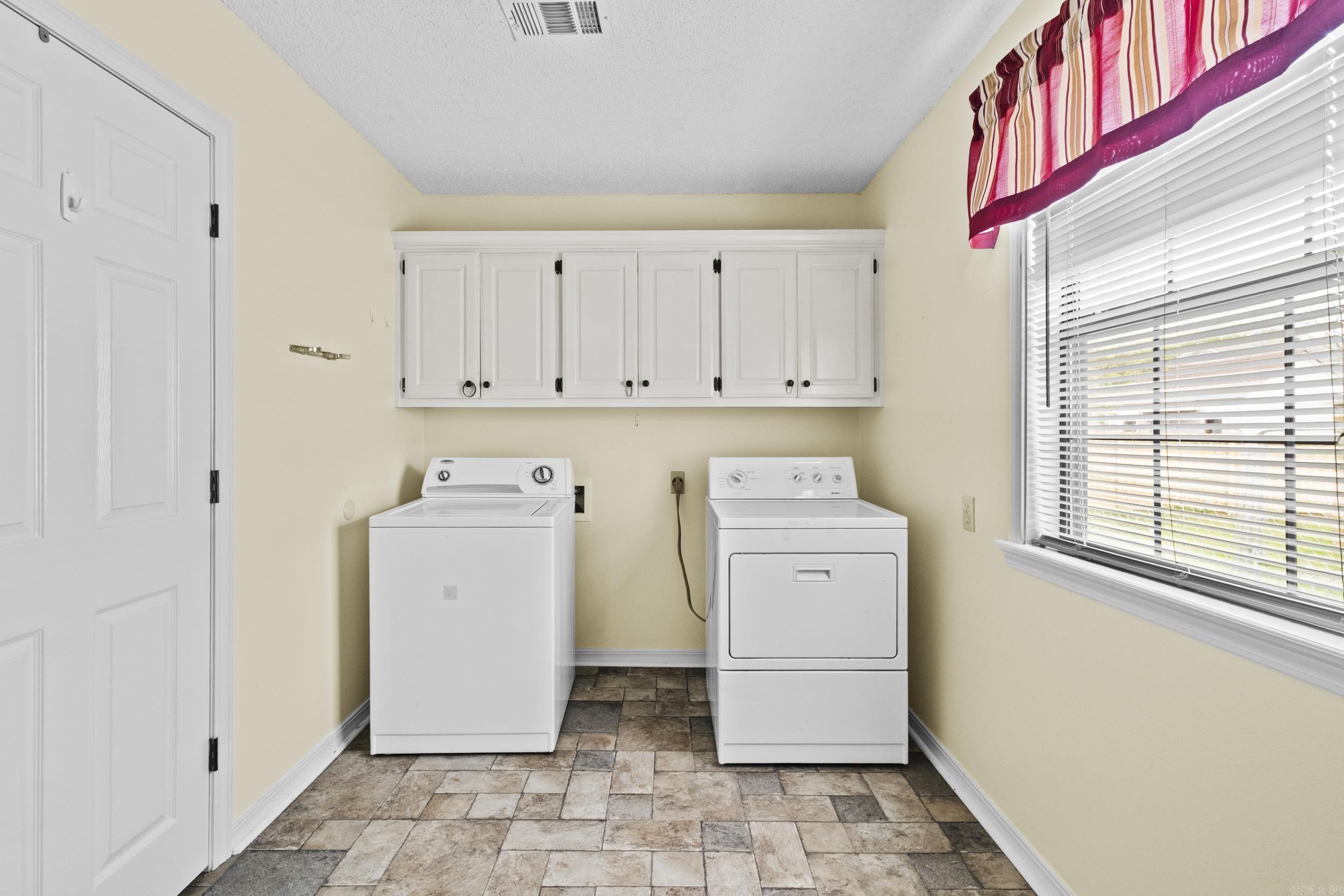 CABOT HIGHLANDS - Residential