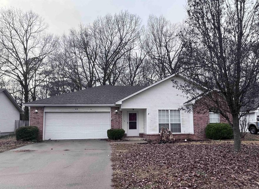 Welcoming 3 bedroom, 2 bathroom house in the Cabot School District. Large privacy fenced backyard with concrete patio, laminate and tile flooring throughout the house, separate laundry room, walk-in master closet and a 2-car garage. Refrigerator included! Within minutes of the interstate for quick commute to LRAFB or Searcy. This house is ready to be your home!
