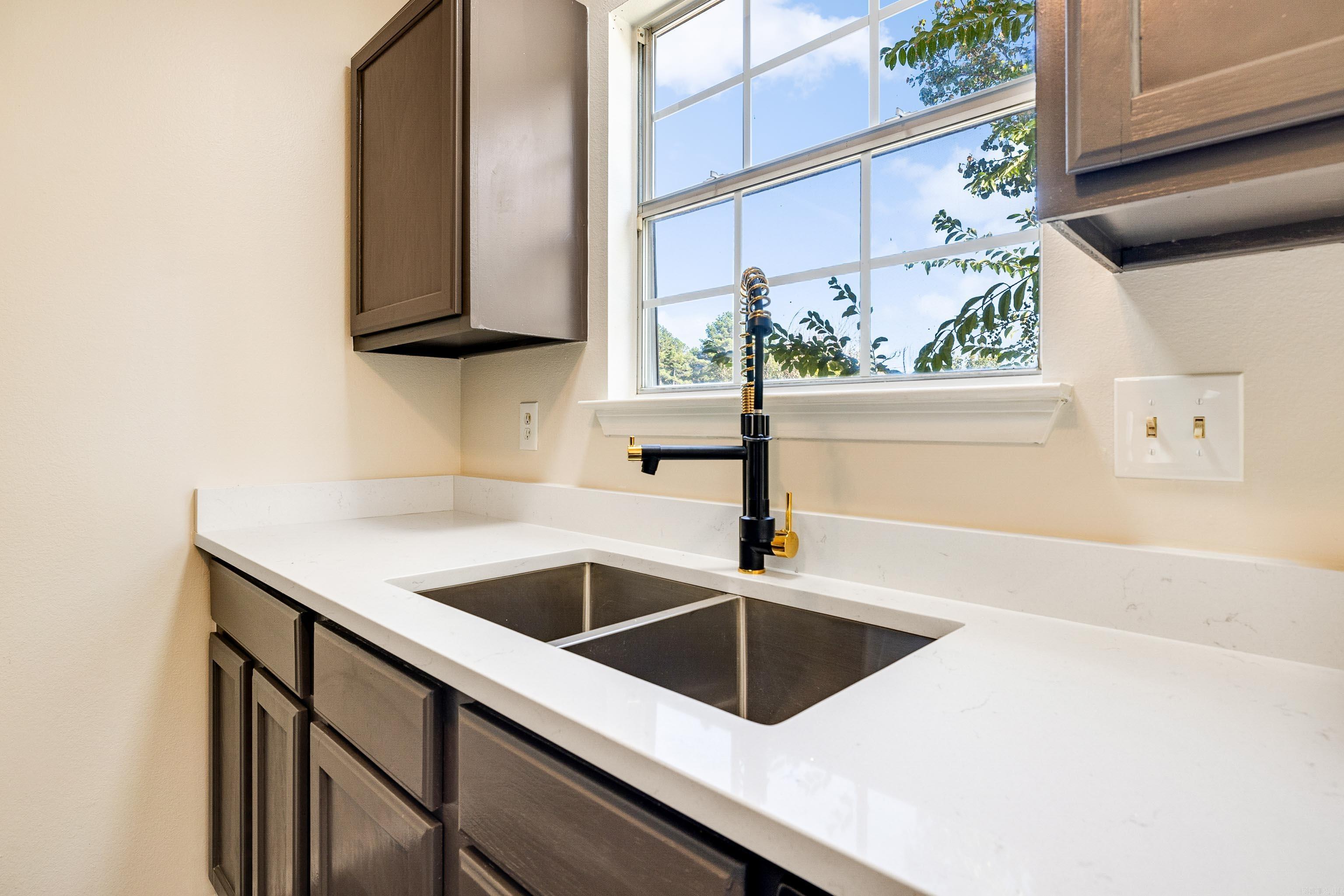 MEADOW RIDGE ADDN - Residential