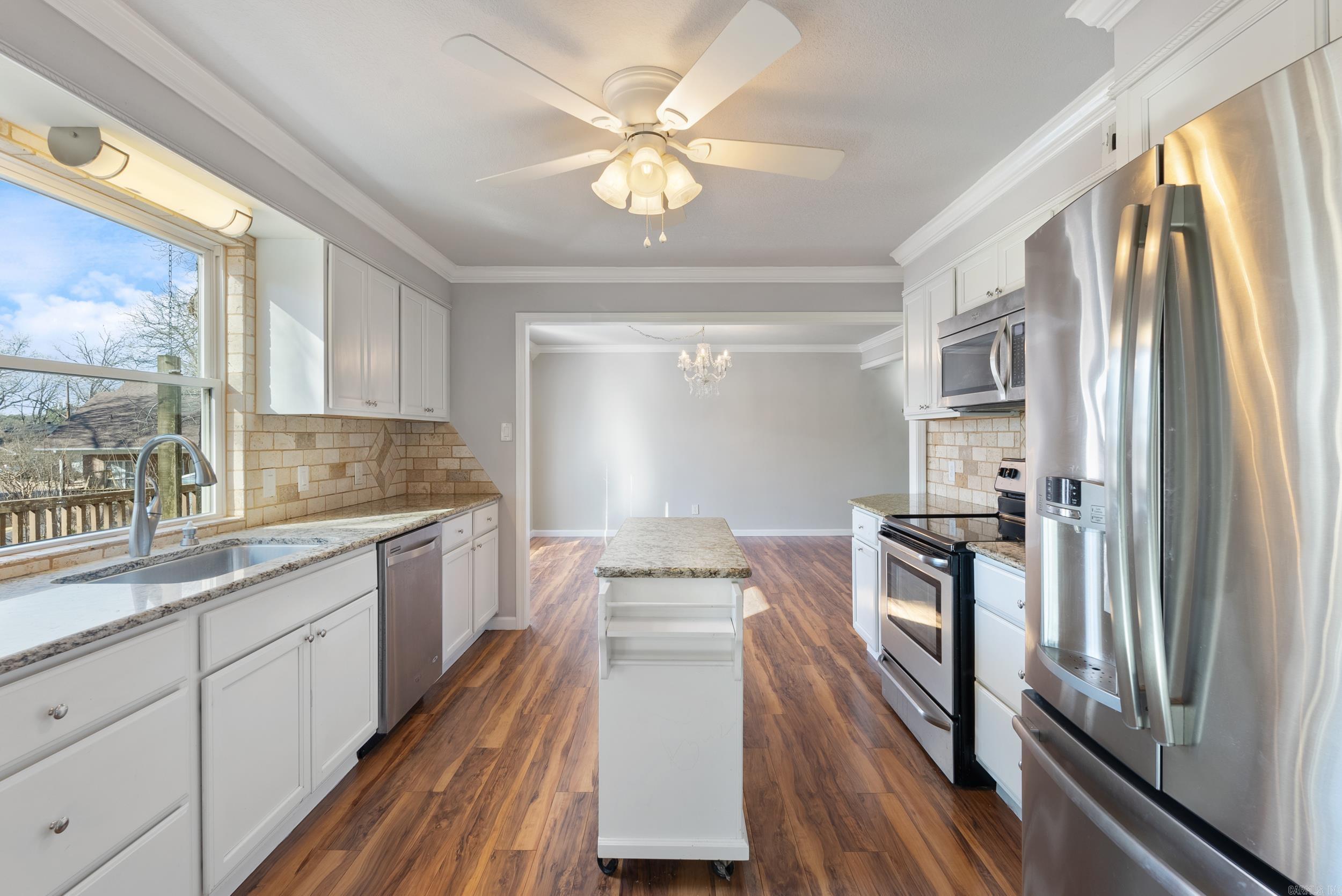 Lakeland Manor - Residential