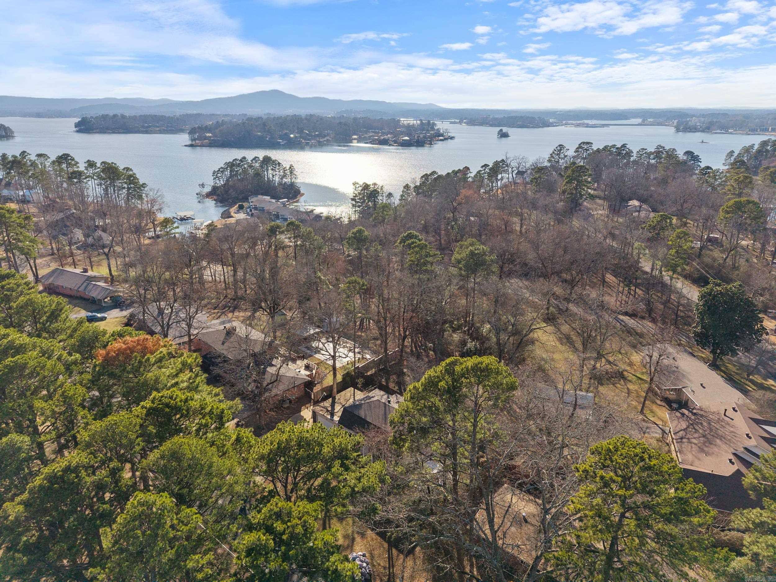 Lakeland Manor - Residential