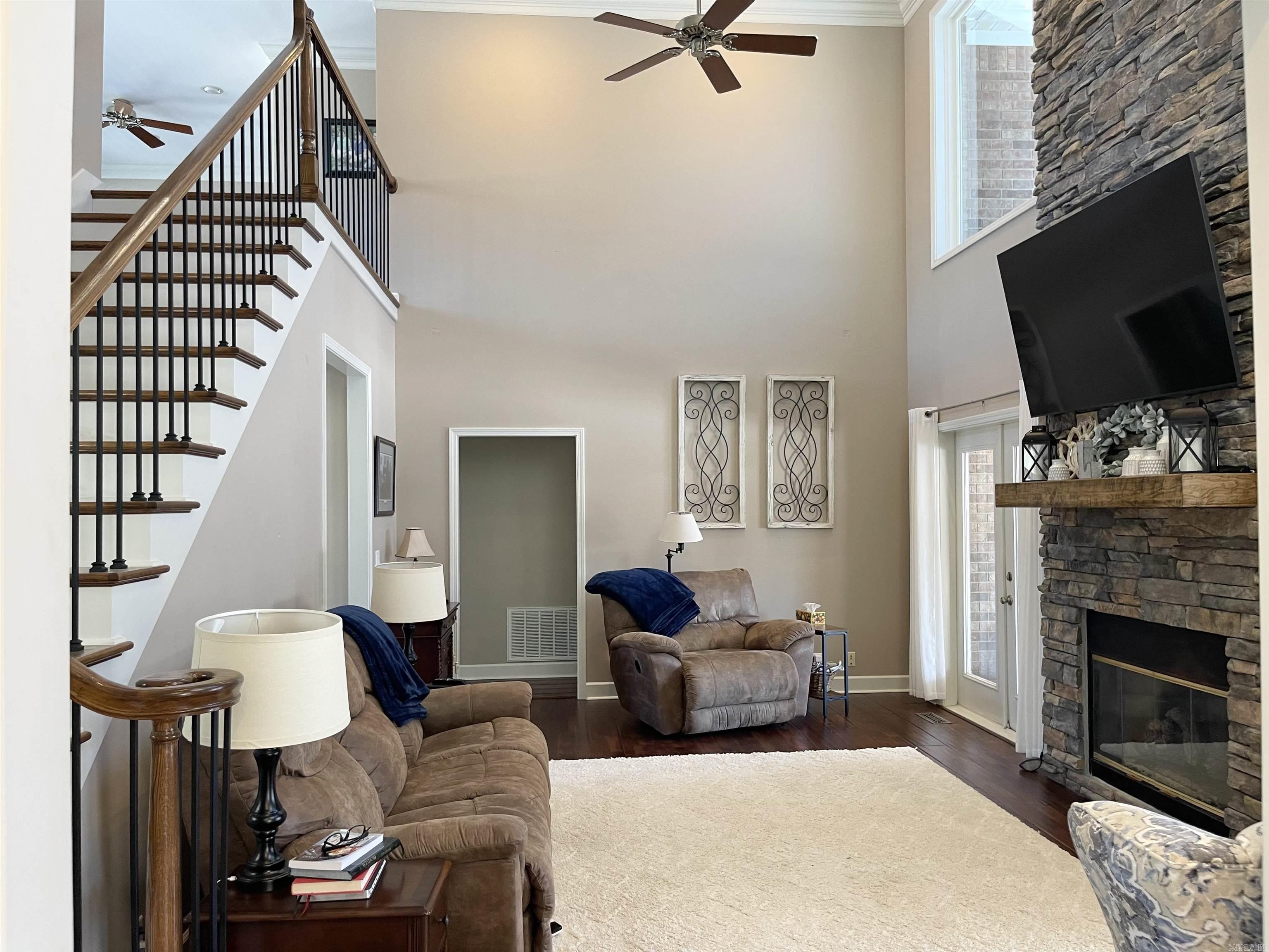 COPPERFIELD - Residential