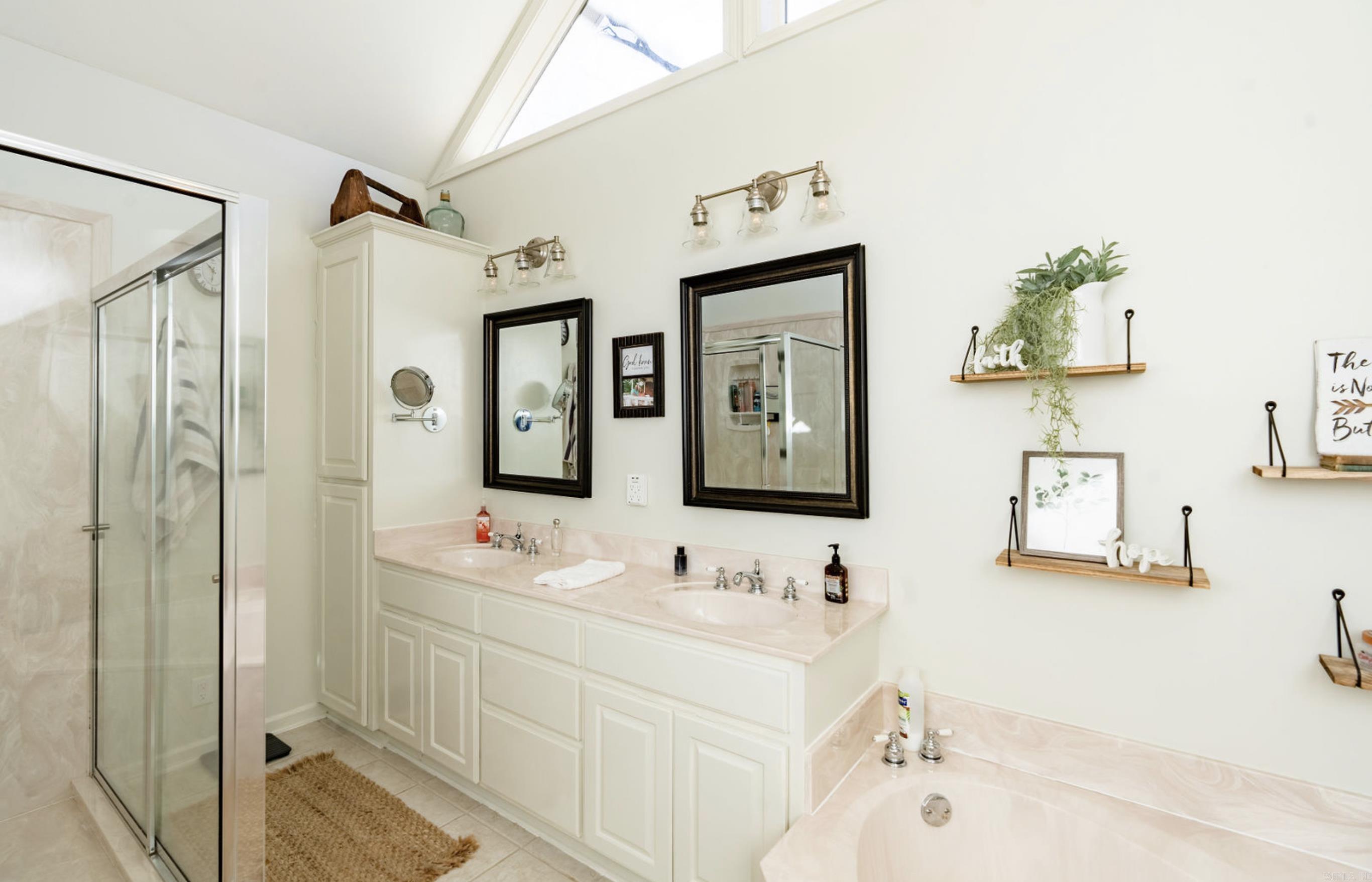 COPPERFIELD - Residential