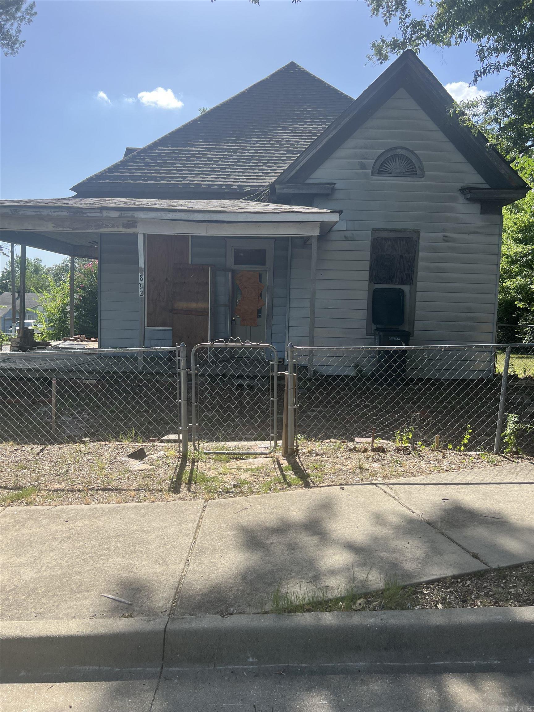 Investor opportunity! Unfinished fixer-upper with outstanding potential. The home features new floor joists updated plumbing throughout, a new roof, and has been switched to all-electric. Included a new hot water heater, two new toilets, vanity, and a brand-new tub—ready for your finishing touches. Located in a prime area near interstates, hospitals, restaurants, universities, and shopping. Sold as-is and no seller property disclosure. Don’t miss this chance to bring your vision to life! SEE AGENT REMARKS