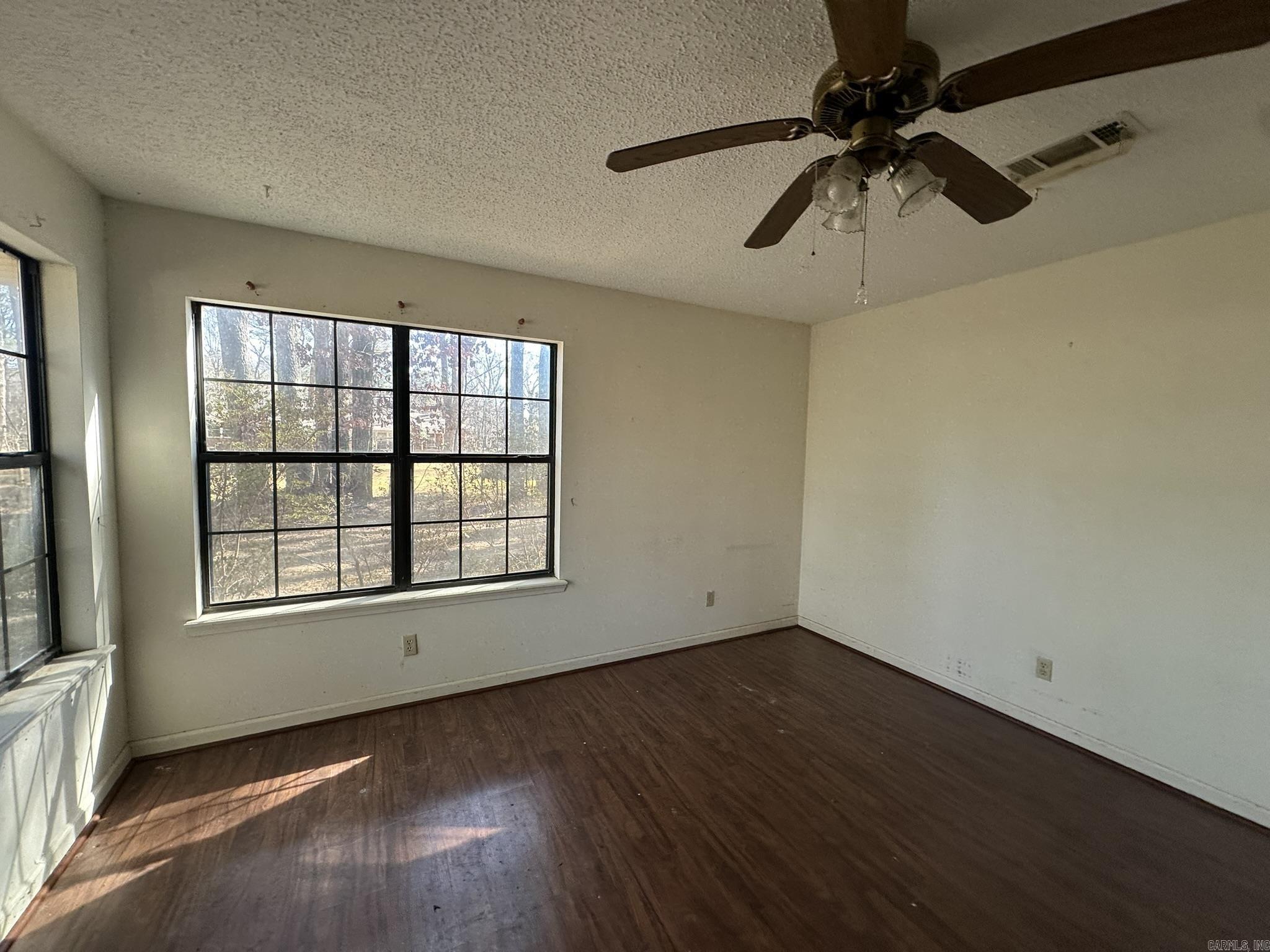 LAKEWOOD ADD - Residential