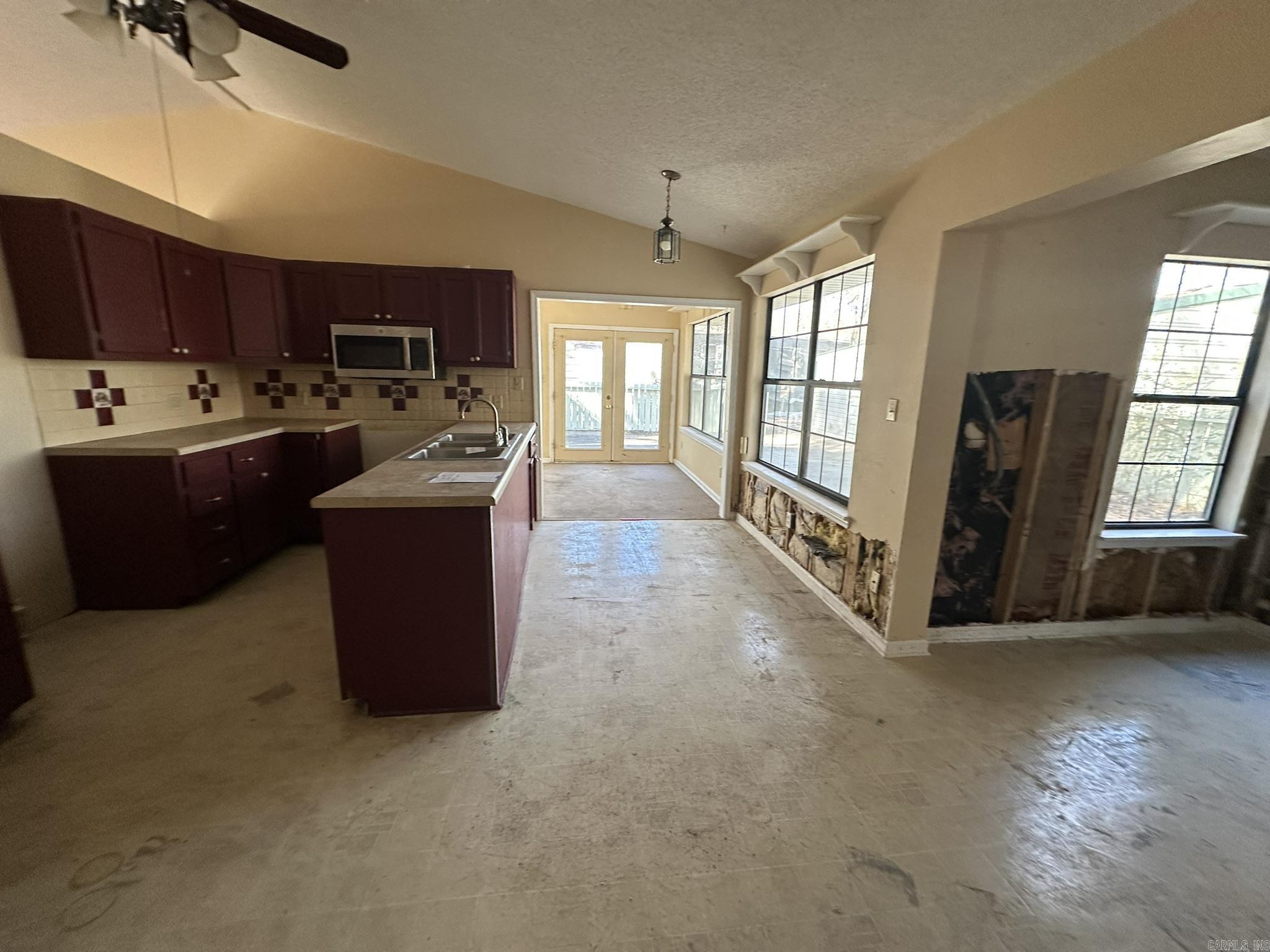 LAKEWOOD ADD - Residential