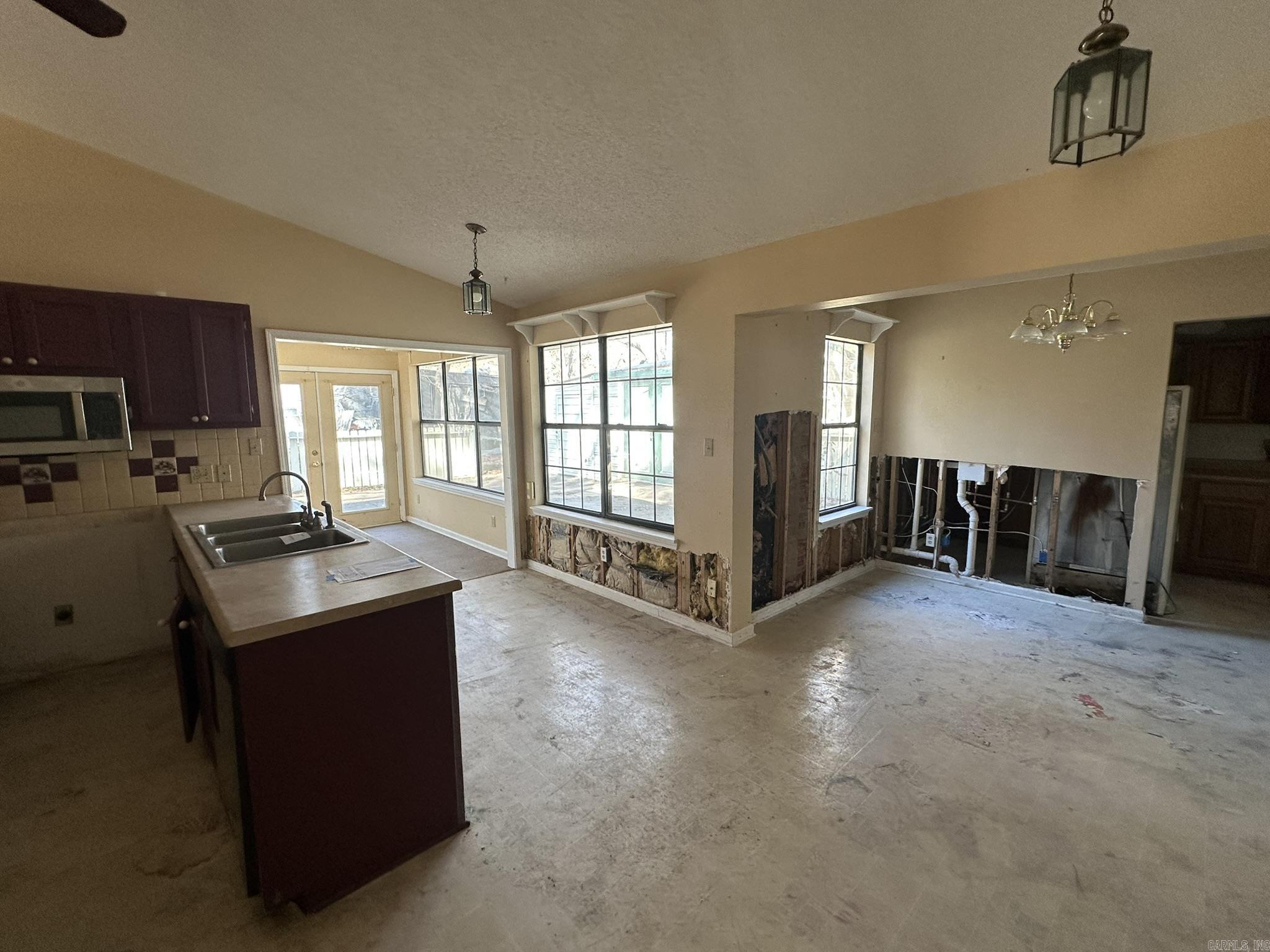 LAKEWOOD ADD - Residential