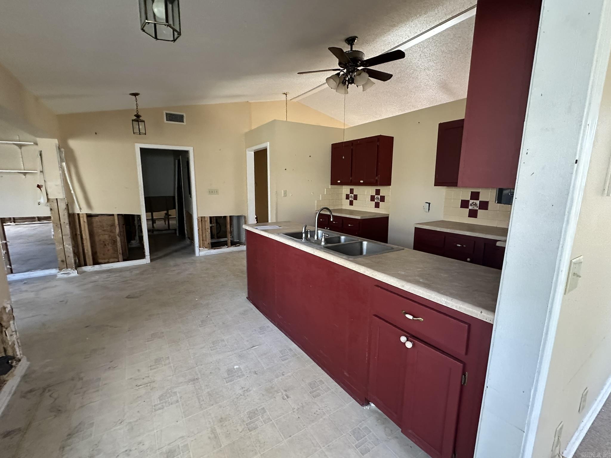 LAKEWOOD ADD - Residential