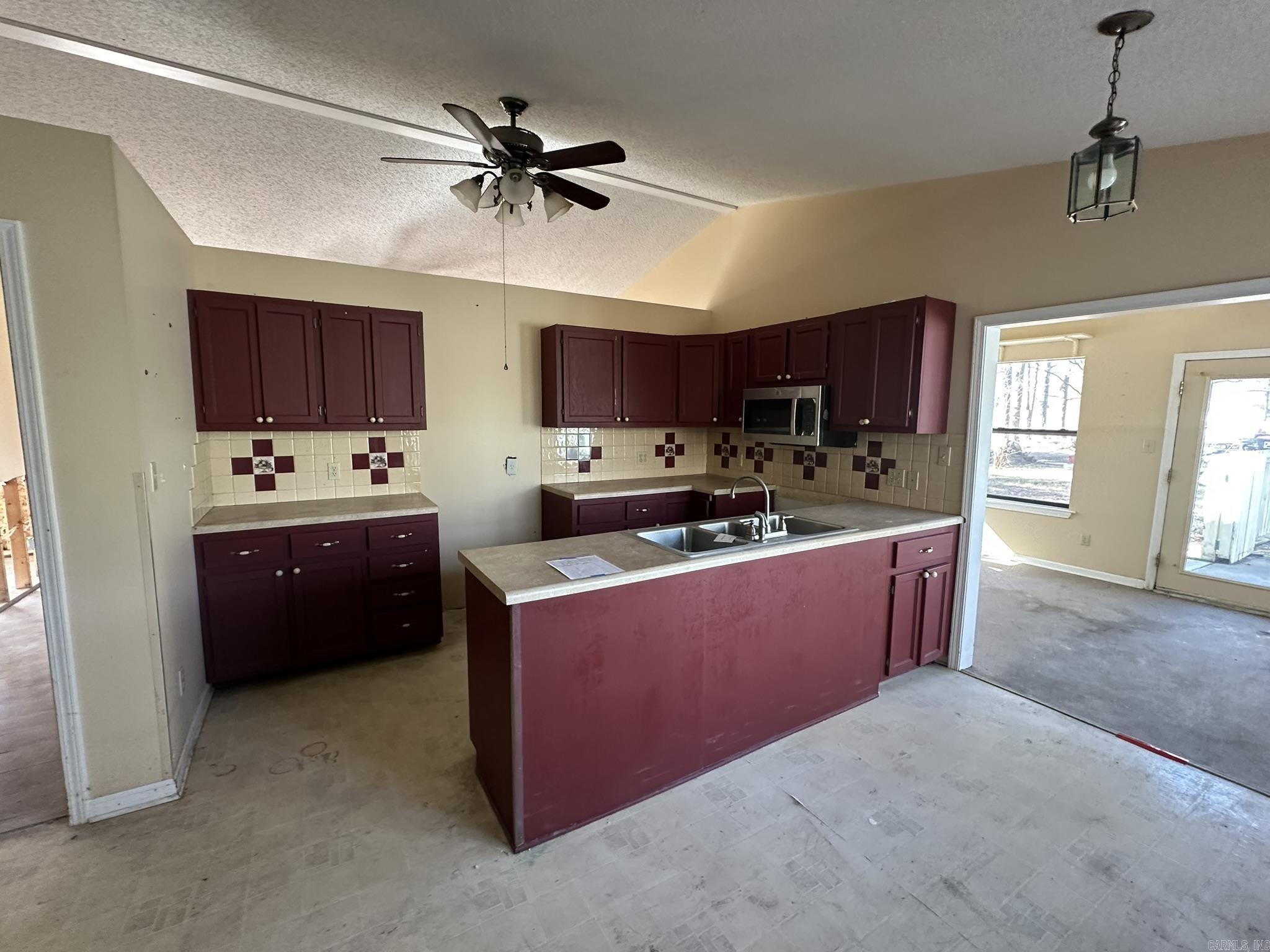 LAKEWOOD ADD - Residential