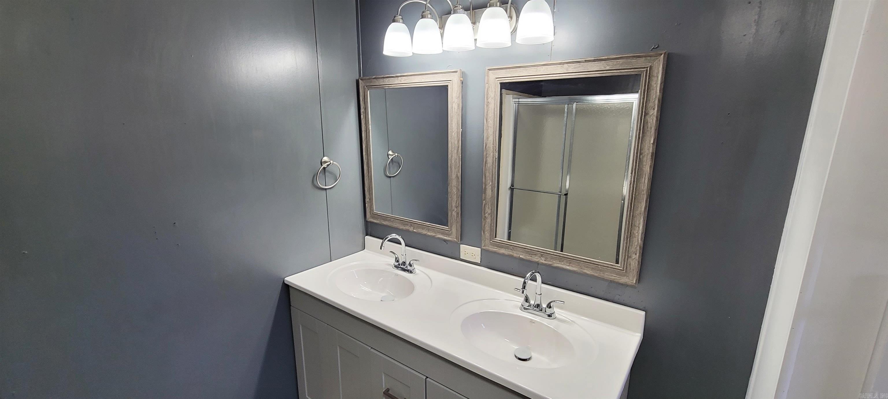 Metes & Bounds - Residential Lease