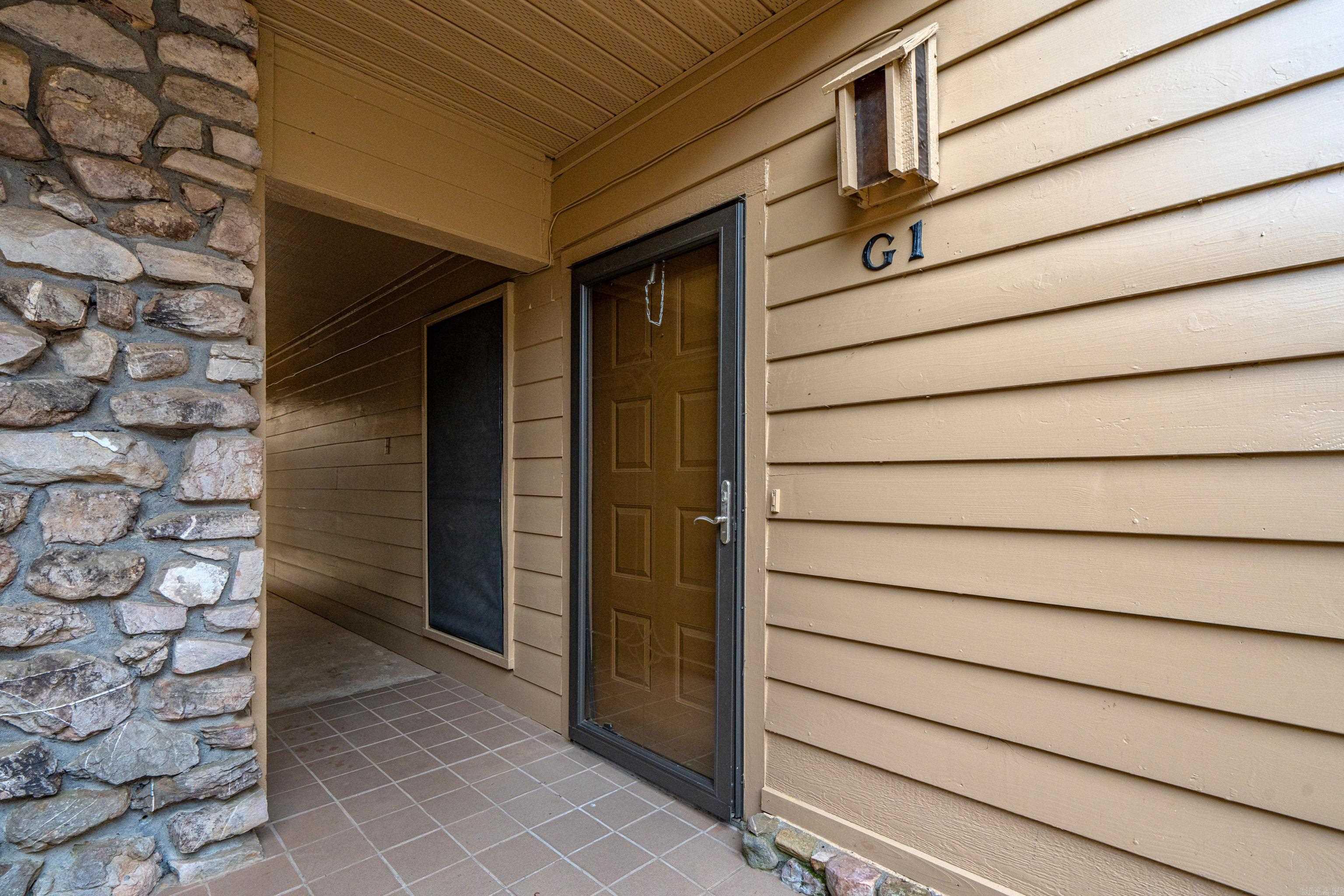 CEDAR CREST - Residential