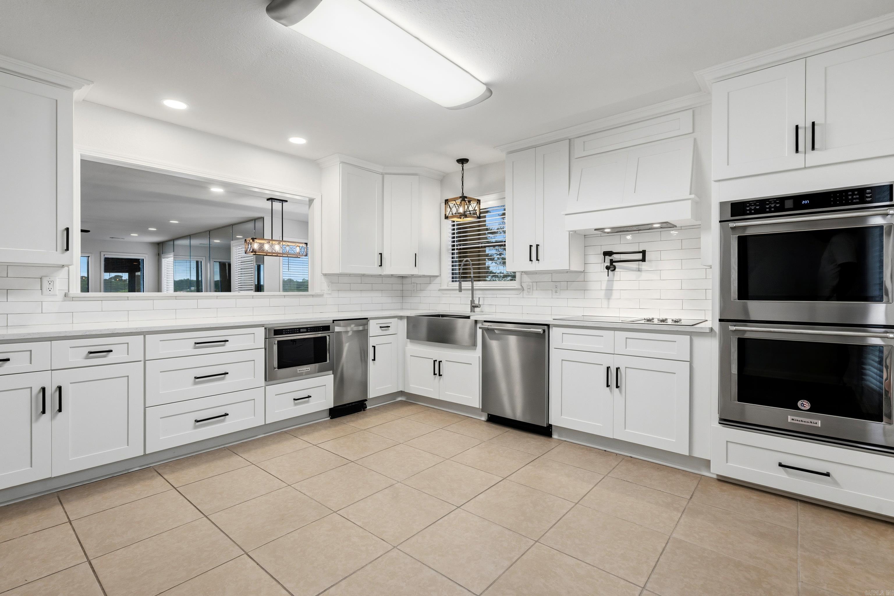 CEDAR CREST - Residential