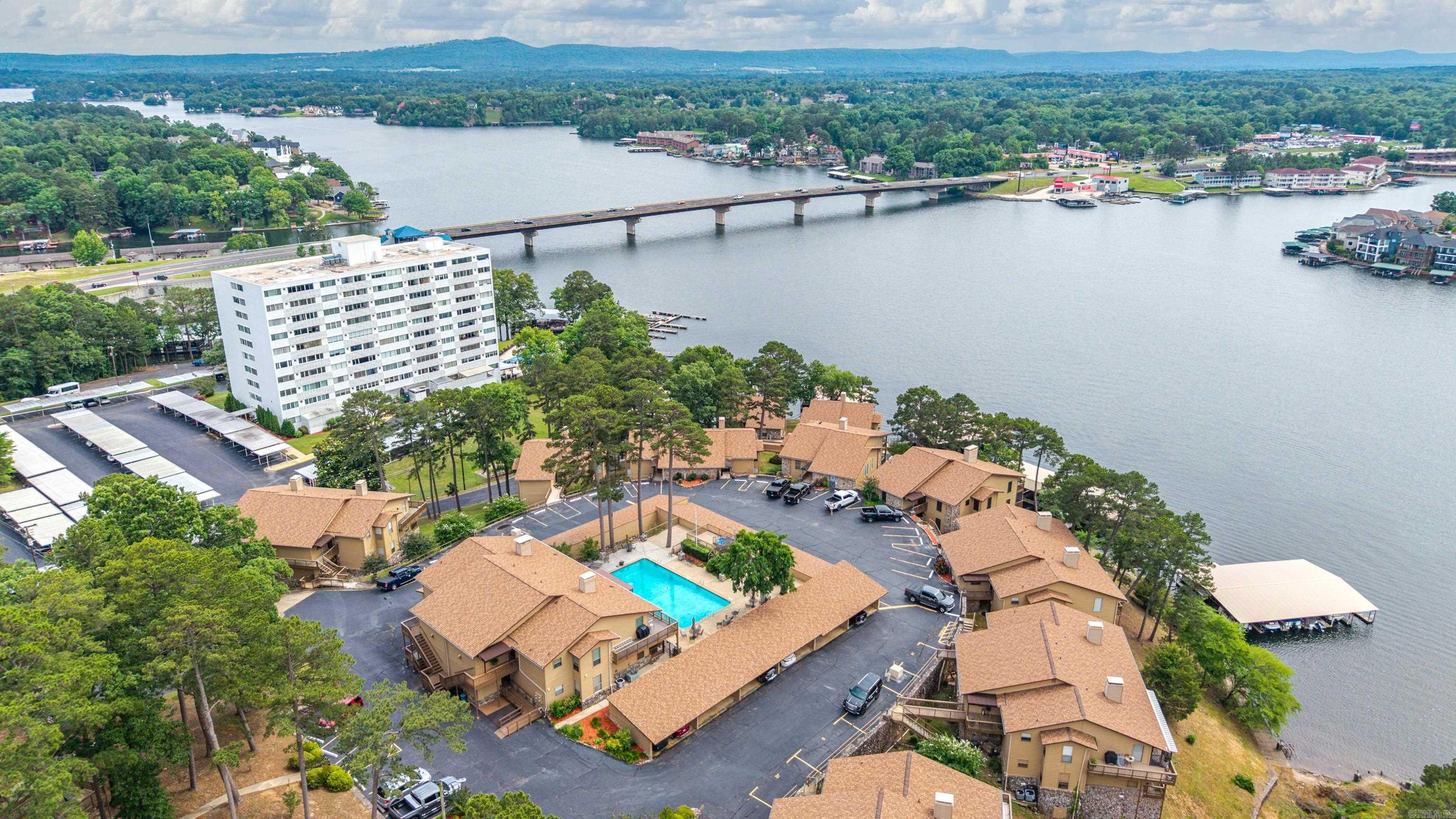 CEDAR CREST - Residential