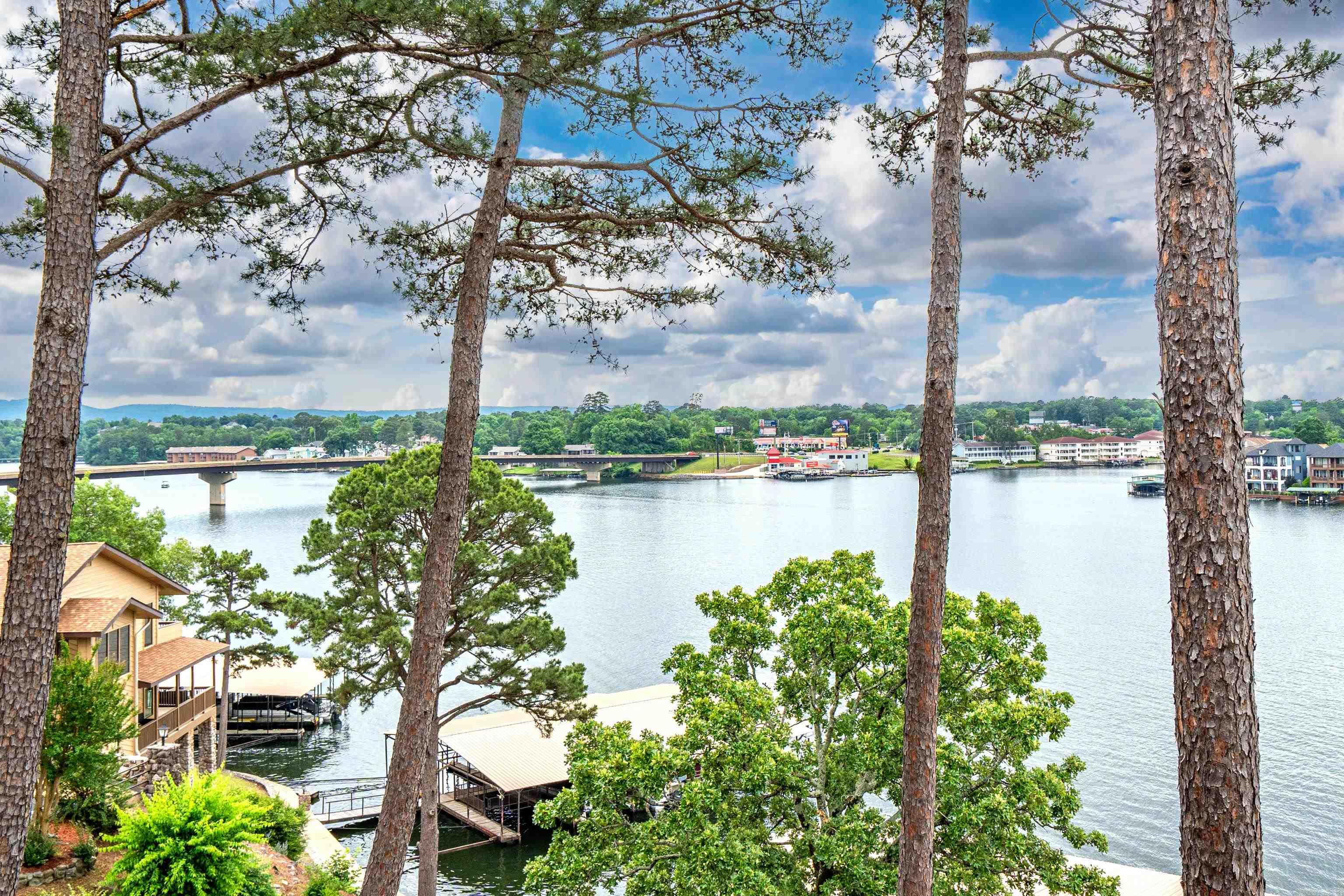 CEDAR CREST - Residential