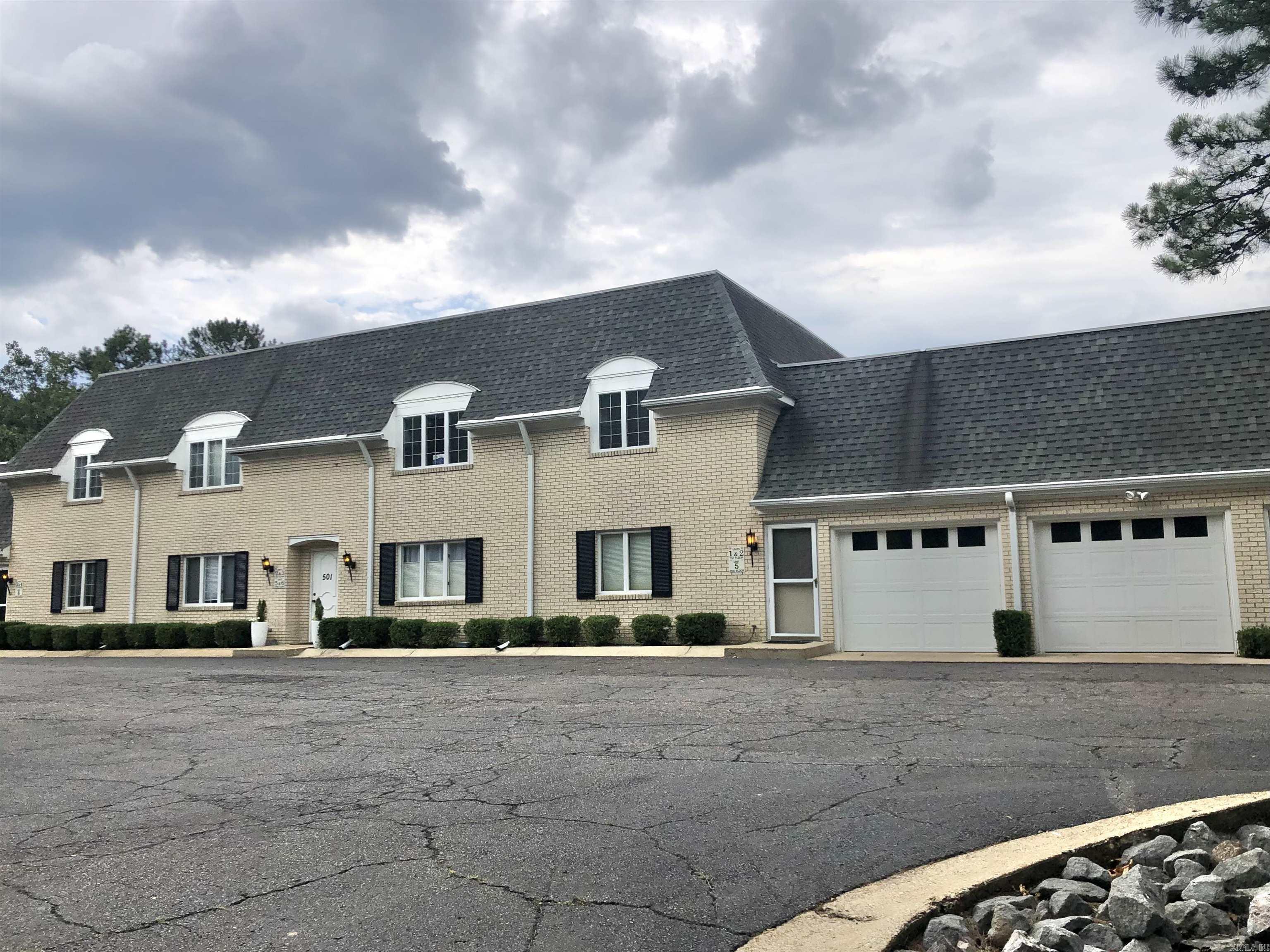 STONYBROOK CHATEAU HPR - Residential