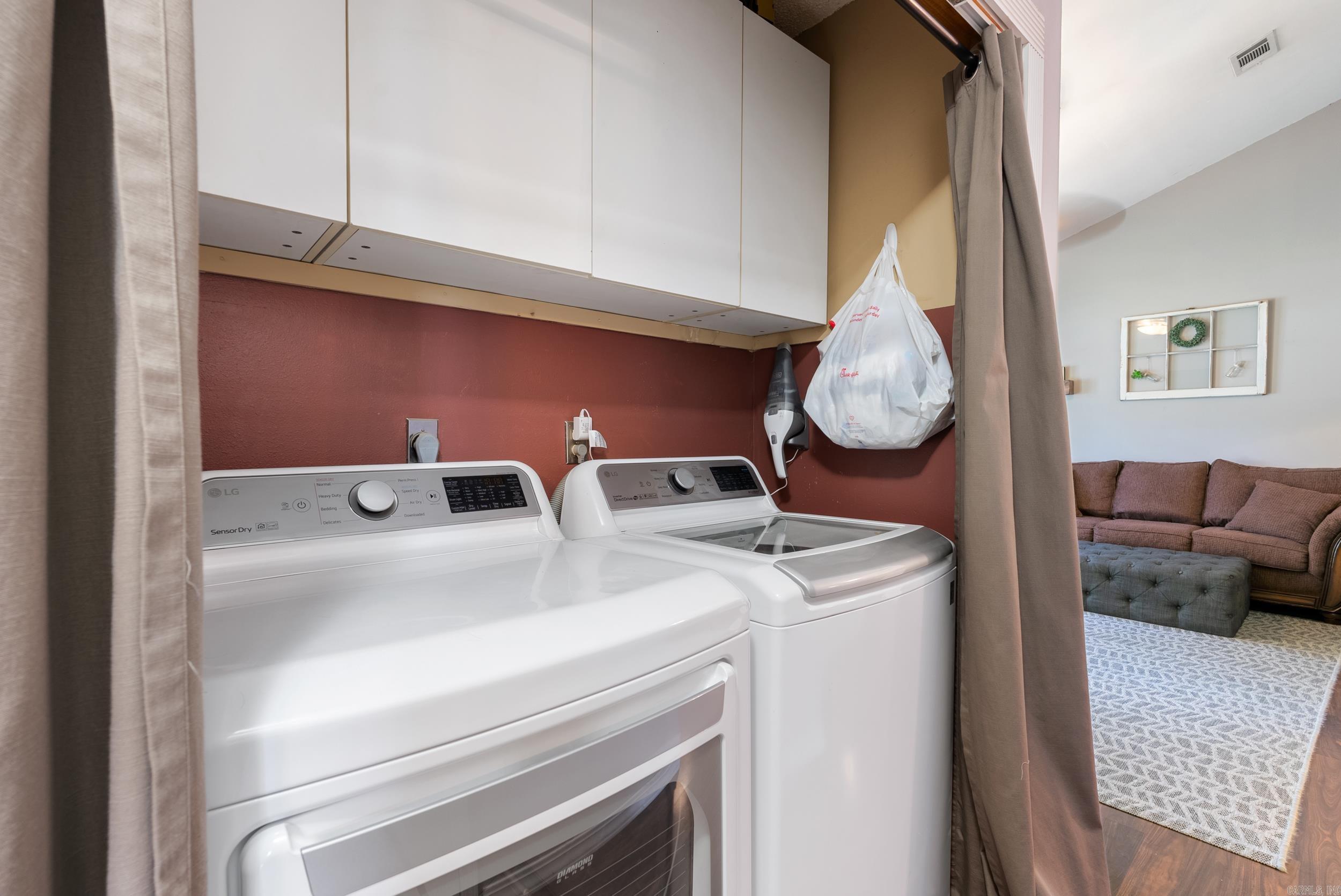 BRIERWOOD - Residential
