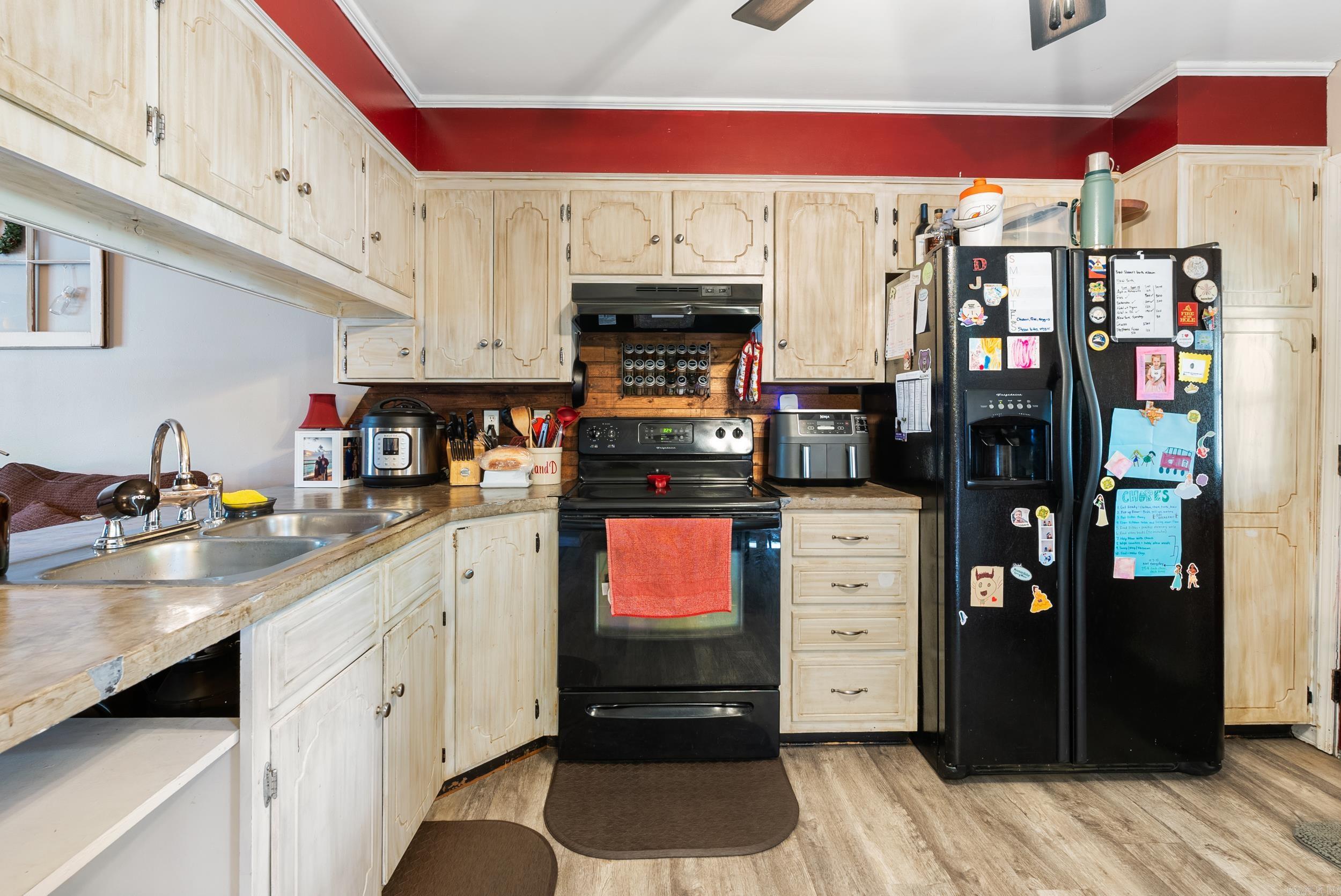 BRIERWOOD - Residential