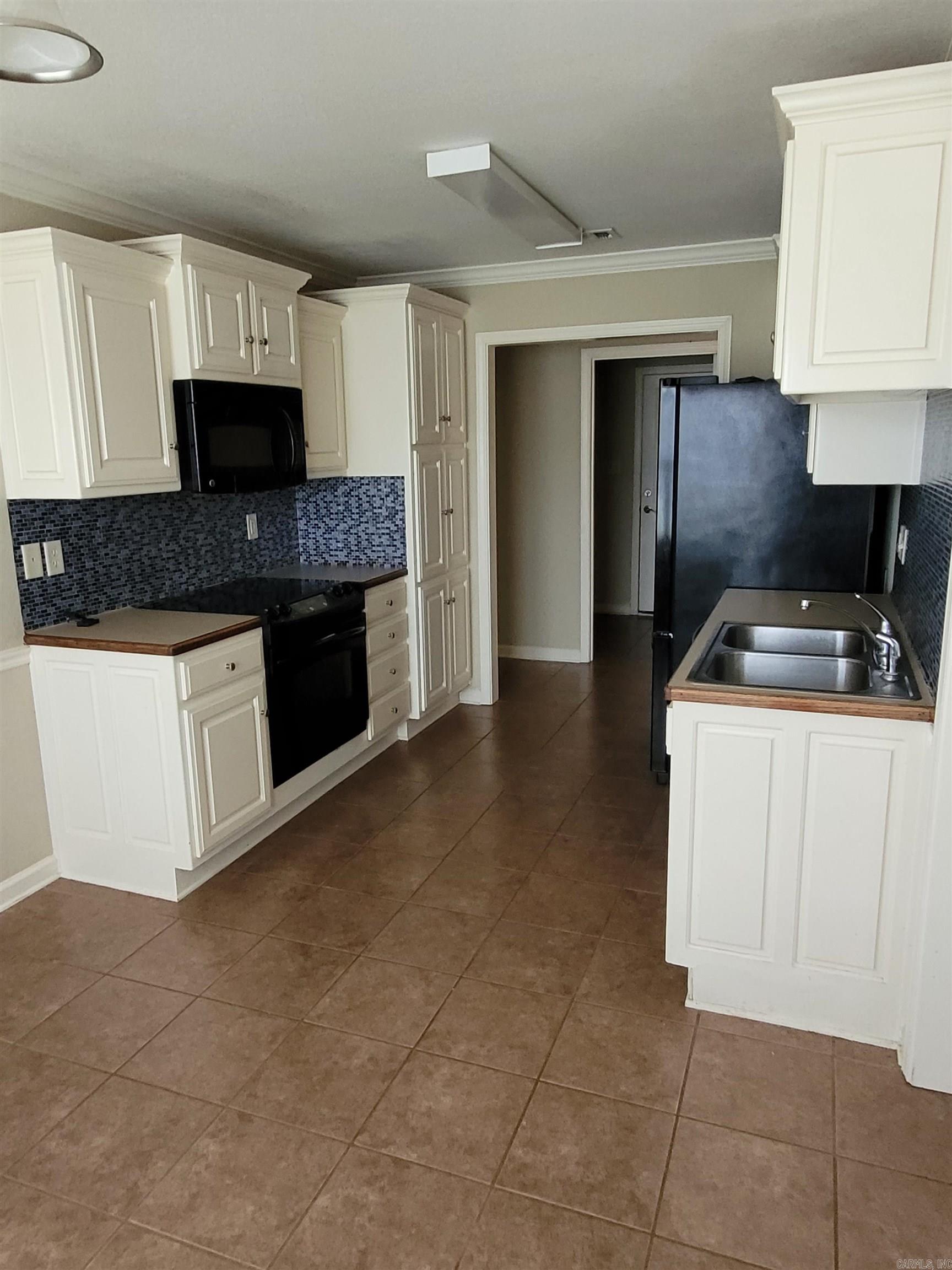 Quapaw Estates - Residential Lease