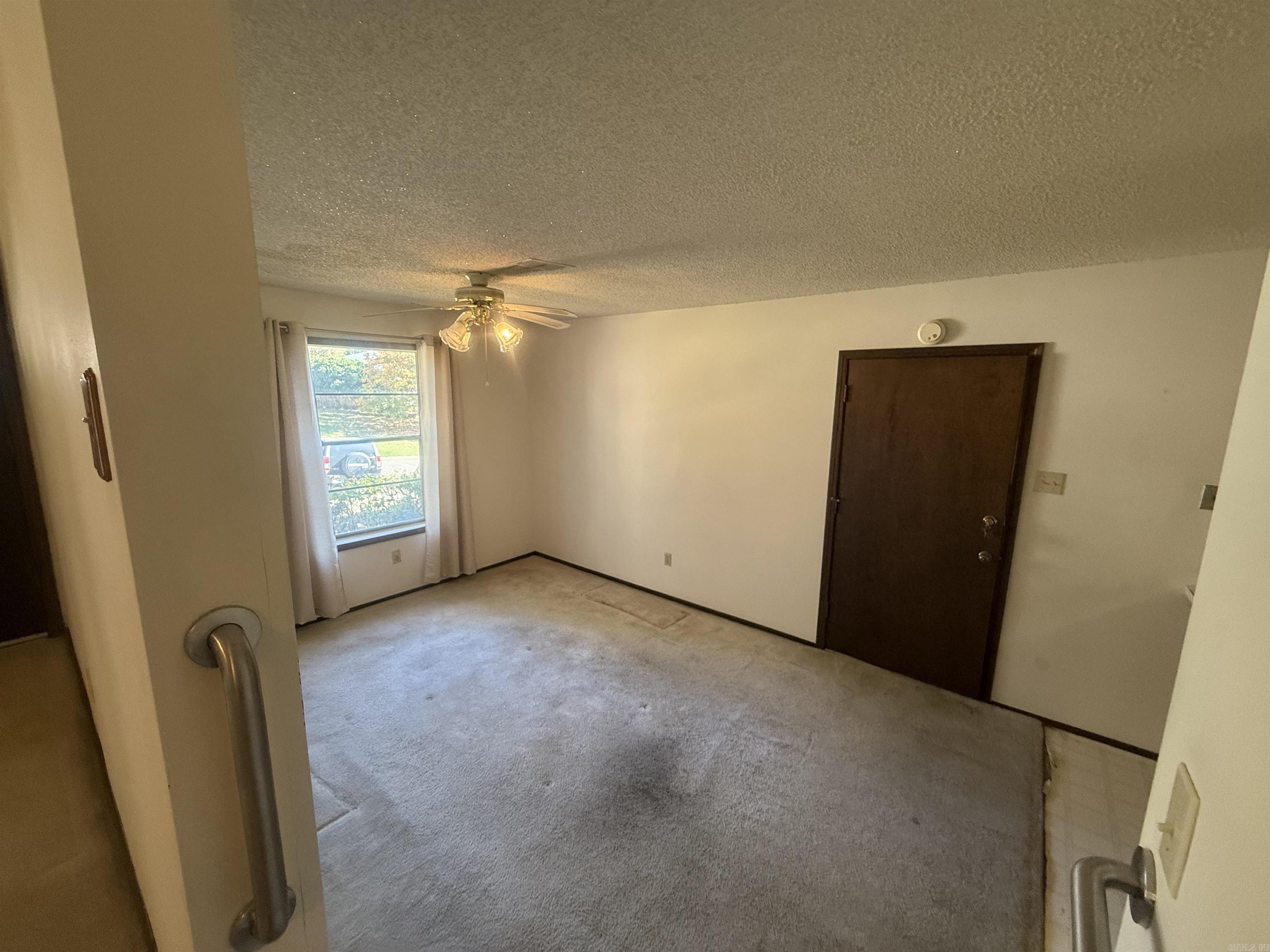 Pine Meadows 1 - Residential