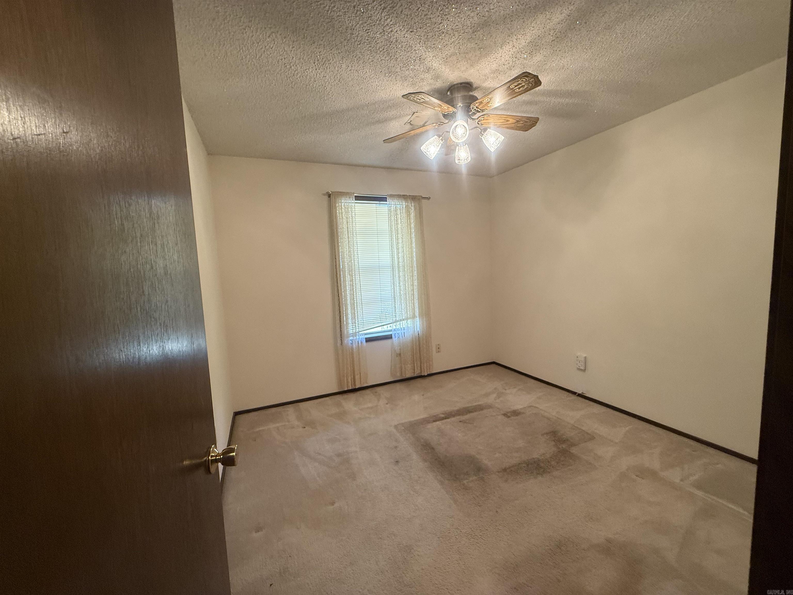 Pine Meadows 1 - Residential