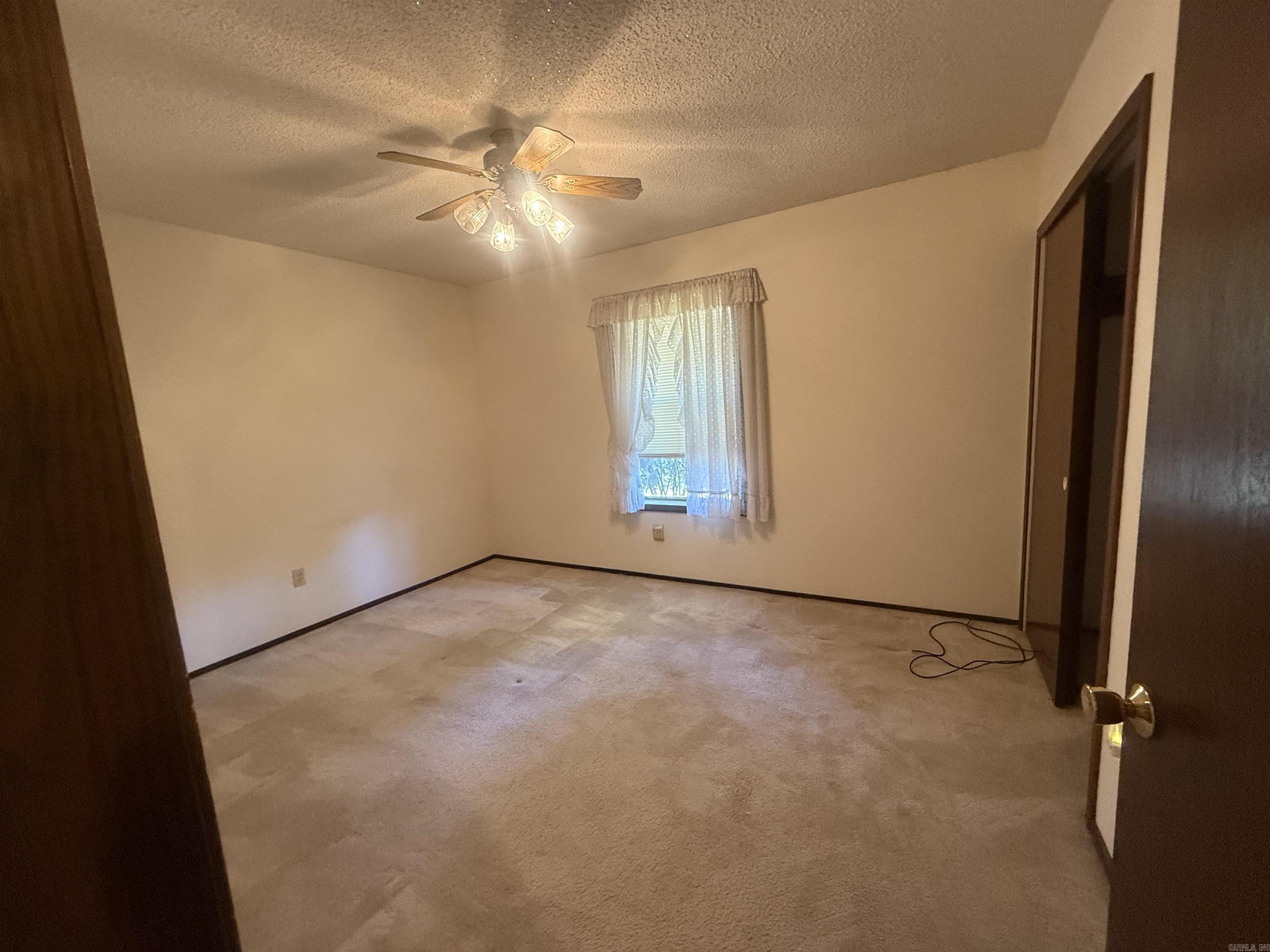 Pine Meadows 1 - Residential