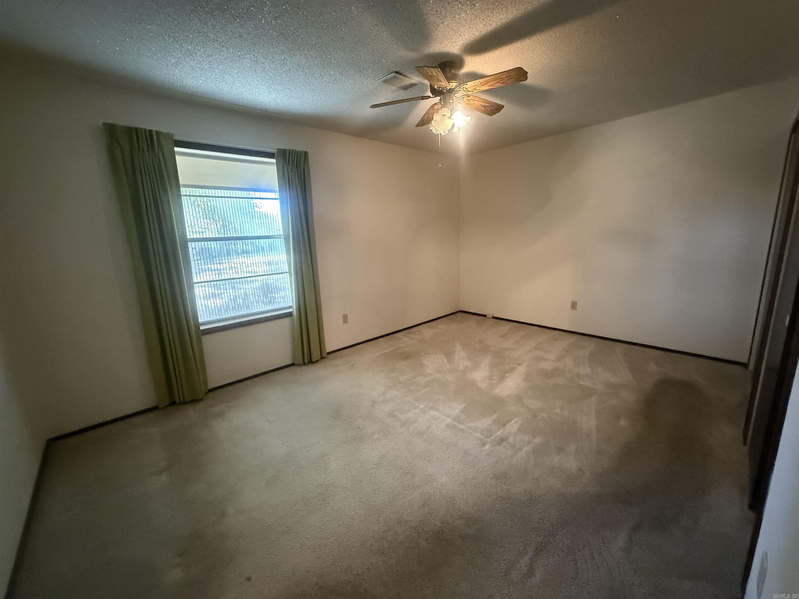 Pine Meadows 1 - Residential