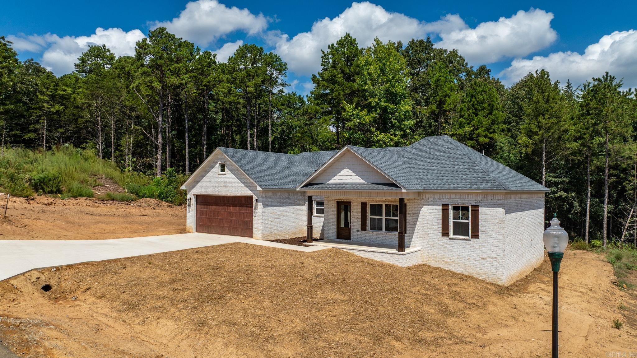 SUMMER WOODS - PHASE 1 - Residential