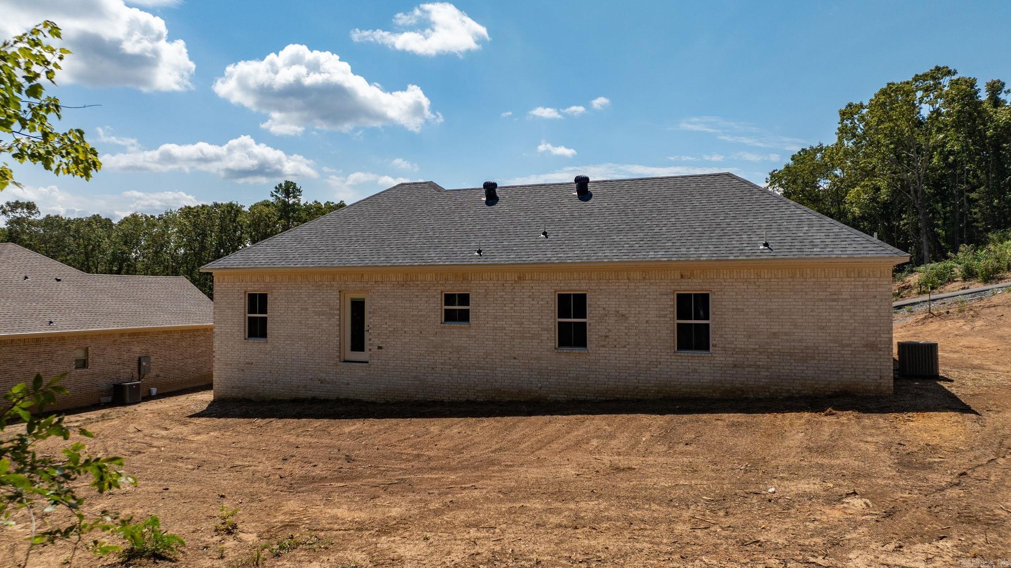 SUMMER WOODS - PHASE 1 - Residential