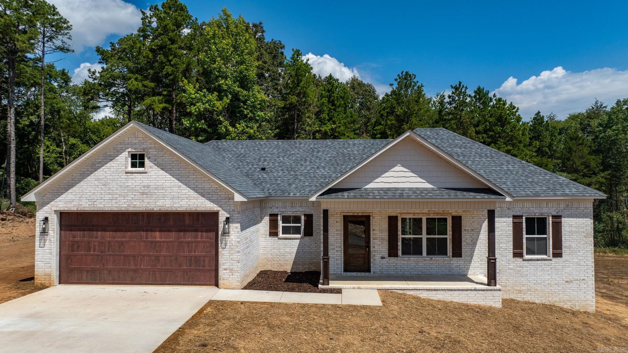 SUMMER WOODS - PHASE 1 - Residential