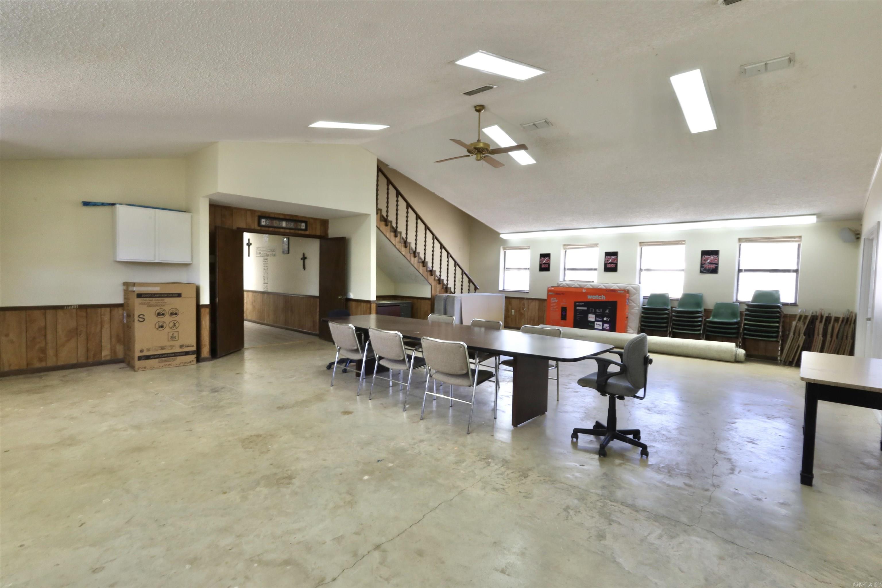 Metes & Bounds - Residential Income