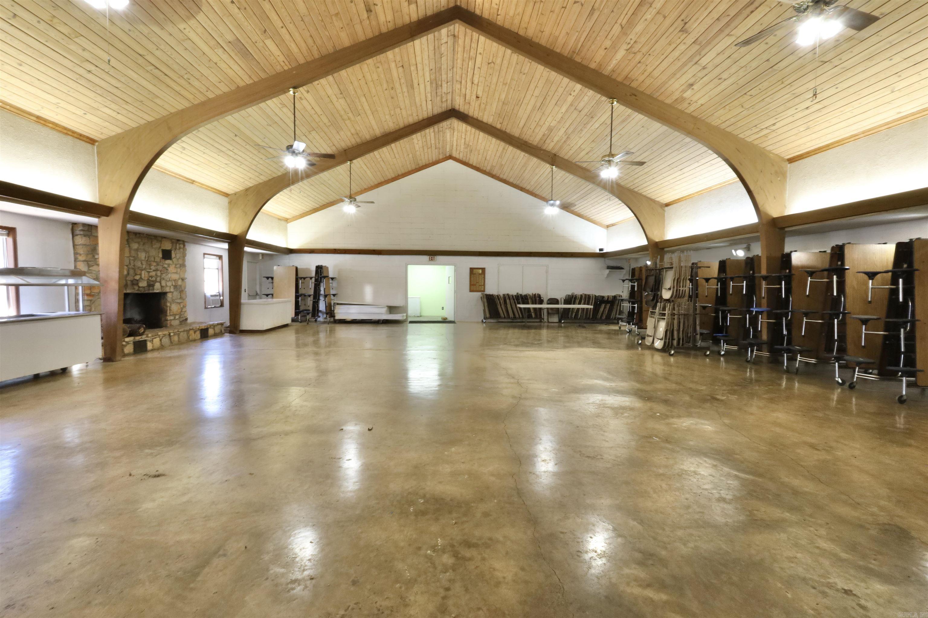 Metes & Bounds - Residential Income