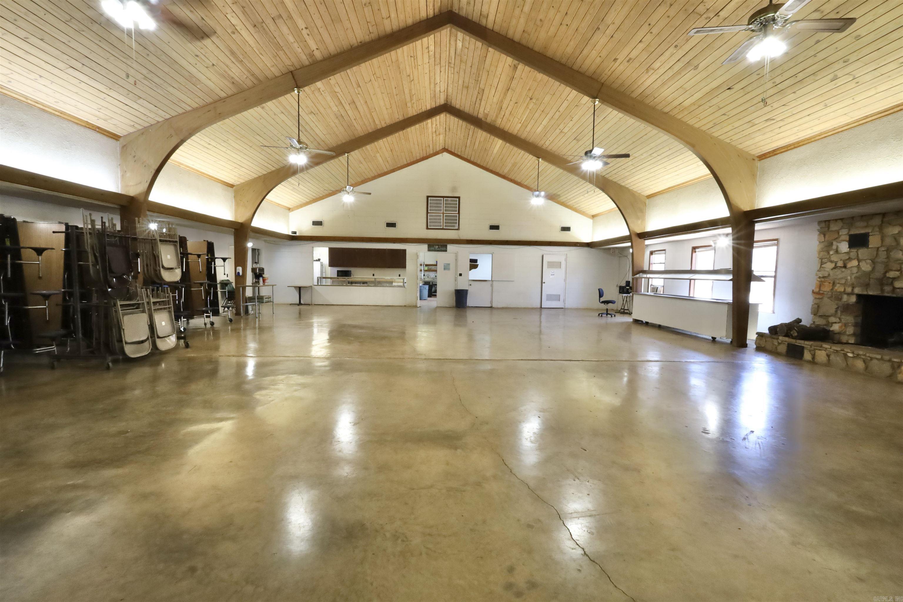 Metes & Bounds - Residential Income