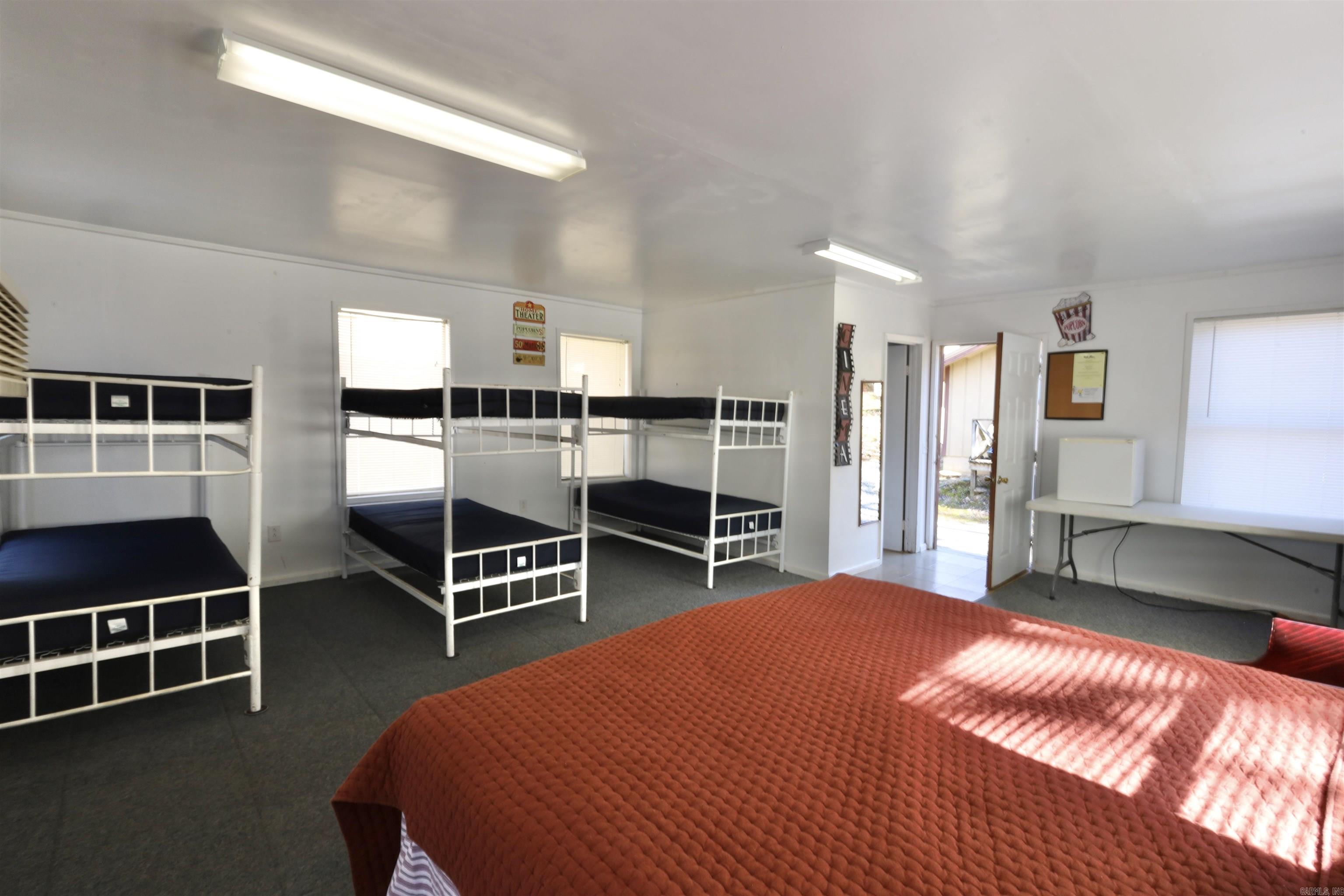 Metes & Bounds - Residential Income