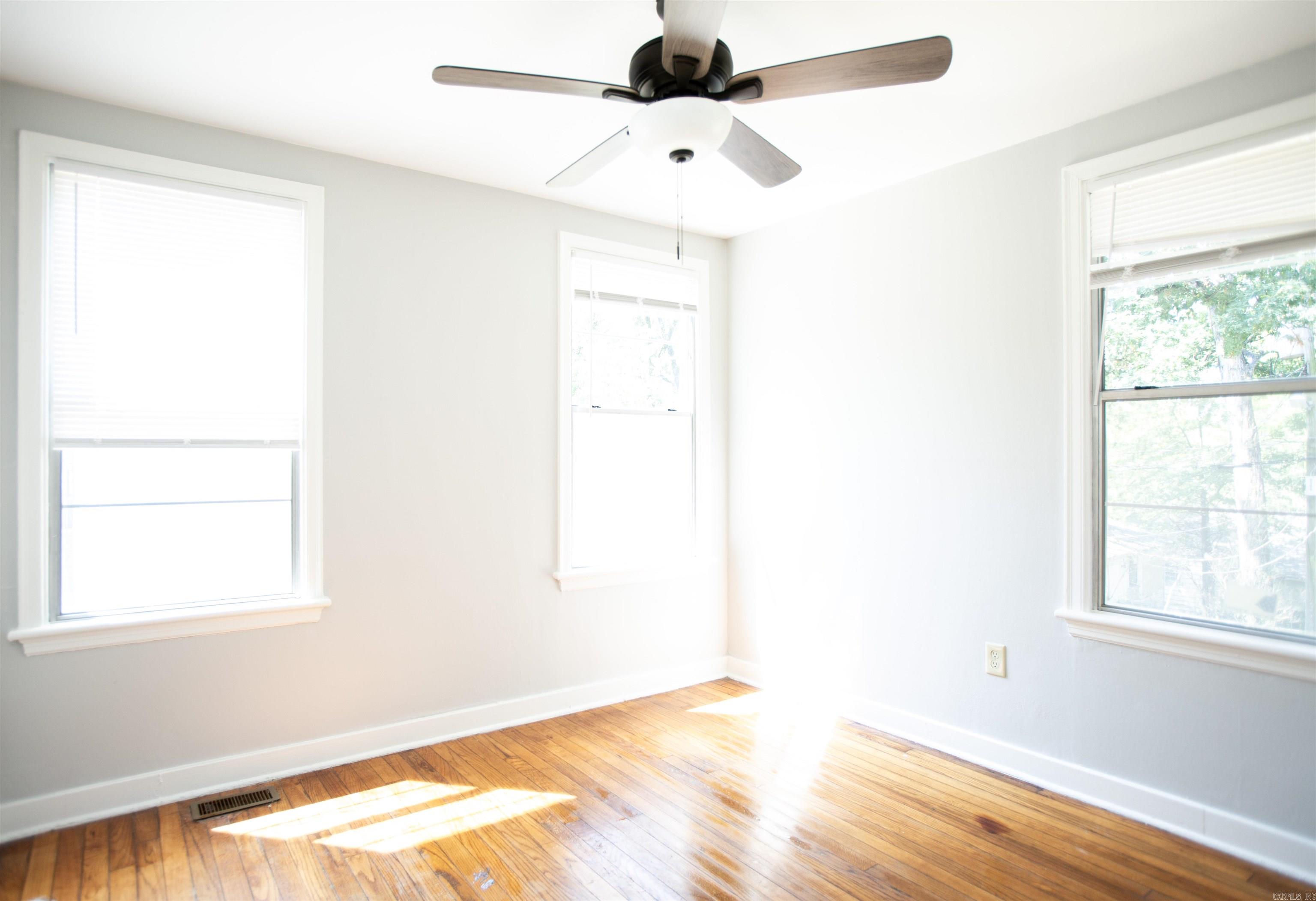 Cherry & Cox - Residential Lease