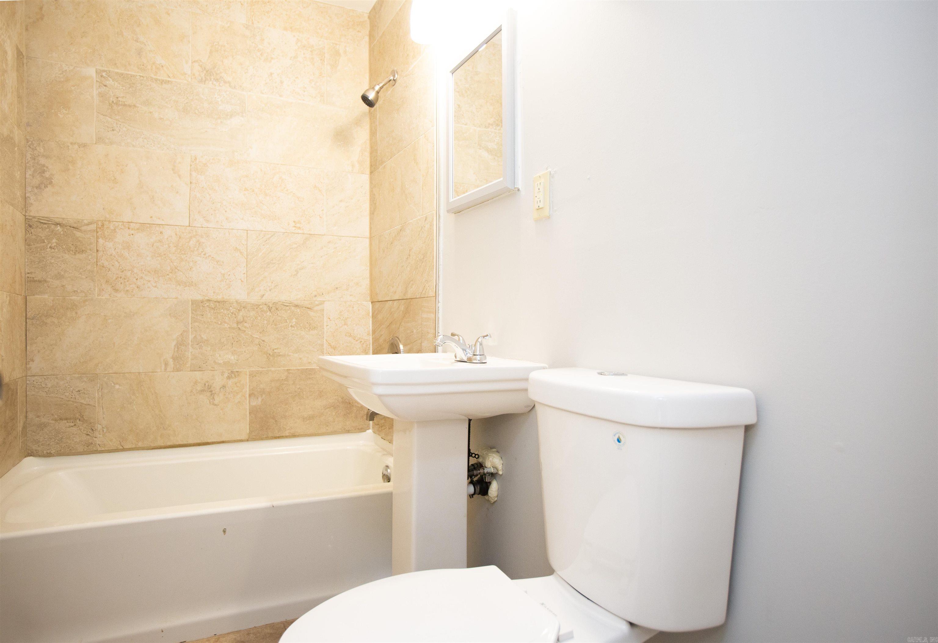 Cherry & Cox - Residential Lease