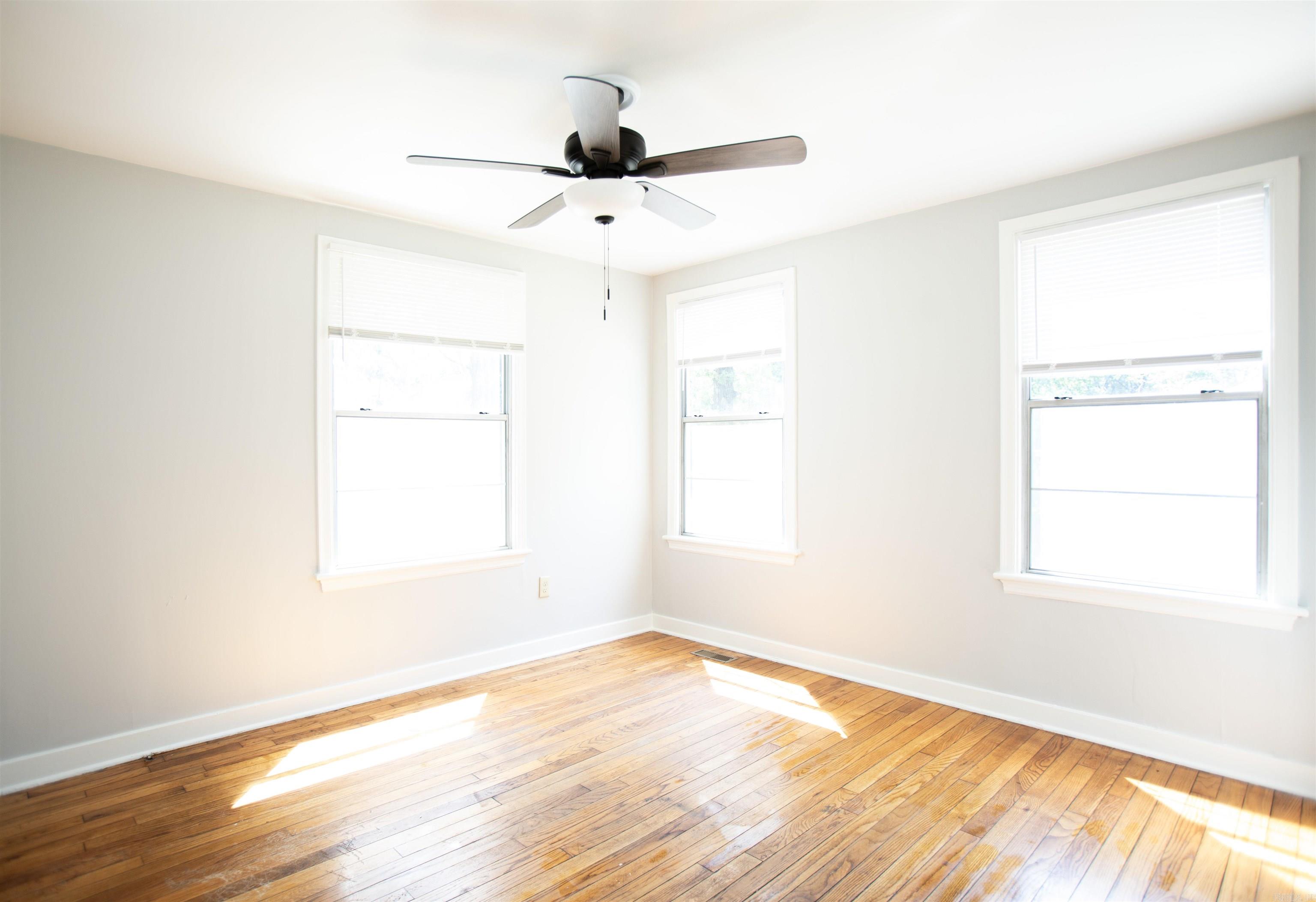 Cherry & Cox - Residential Lease