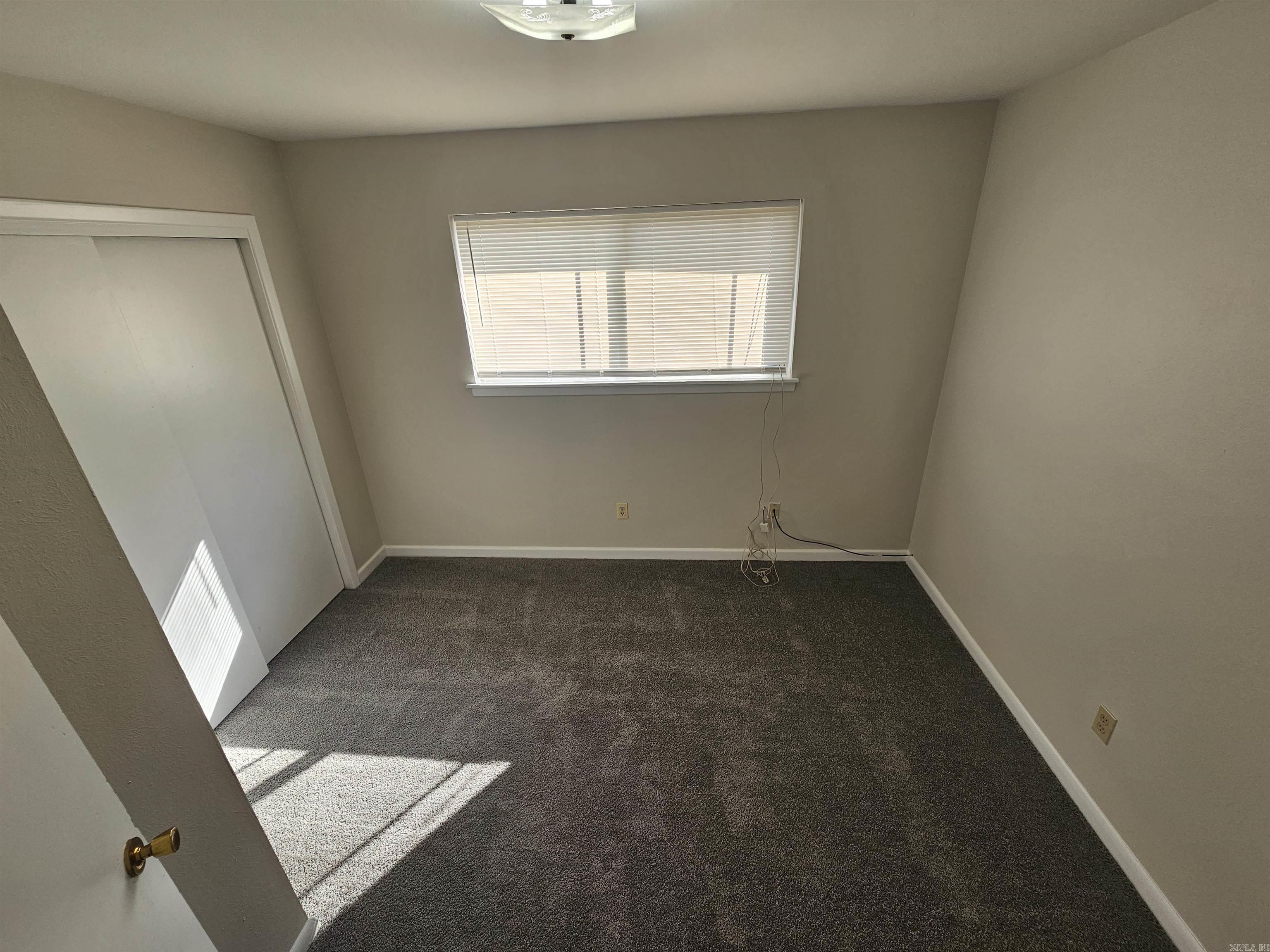 Indian Head Lakes Estates - Residential Lease