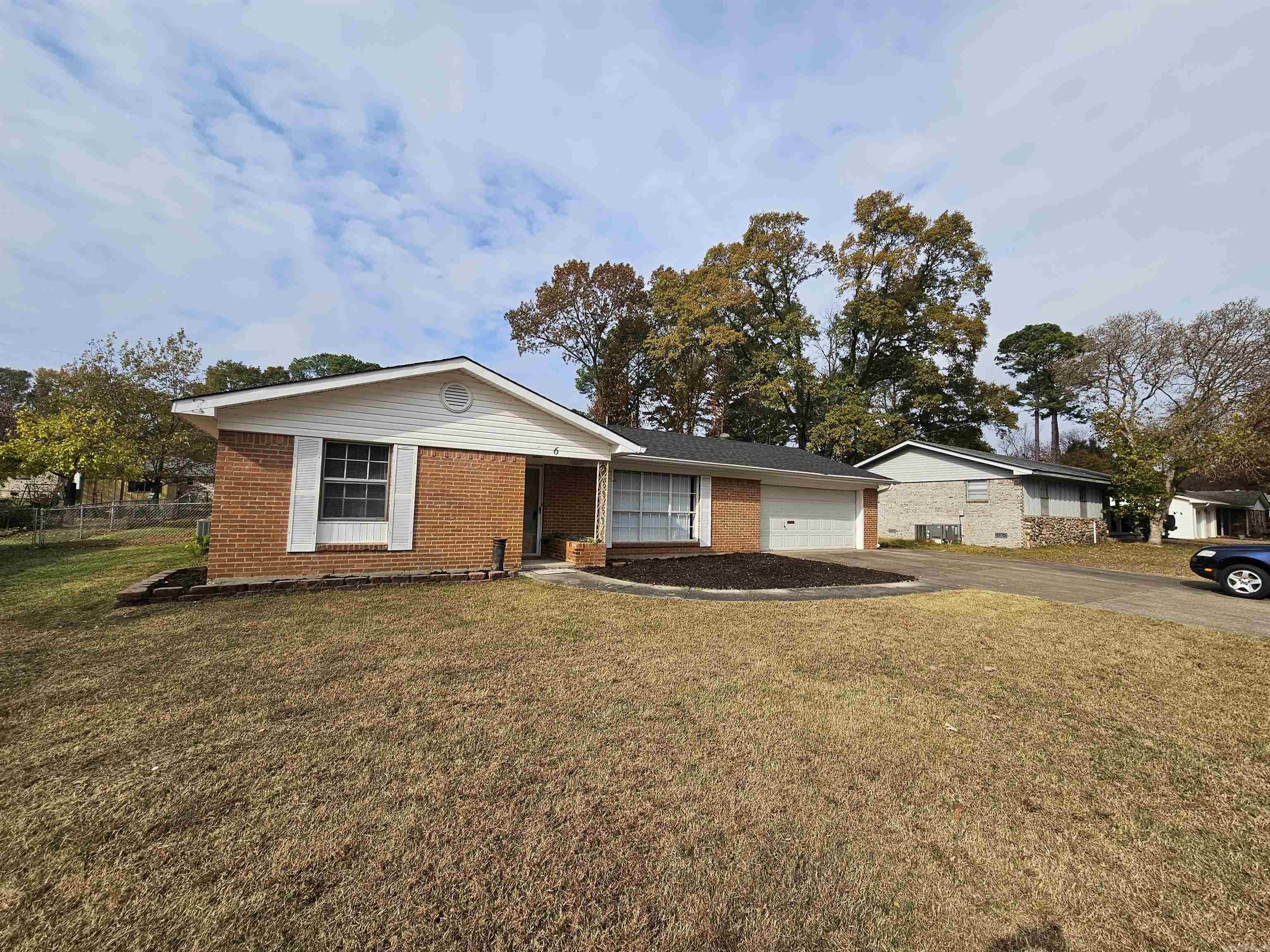 Indian Head Lakes Estates - Residential Lease