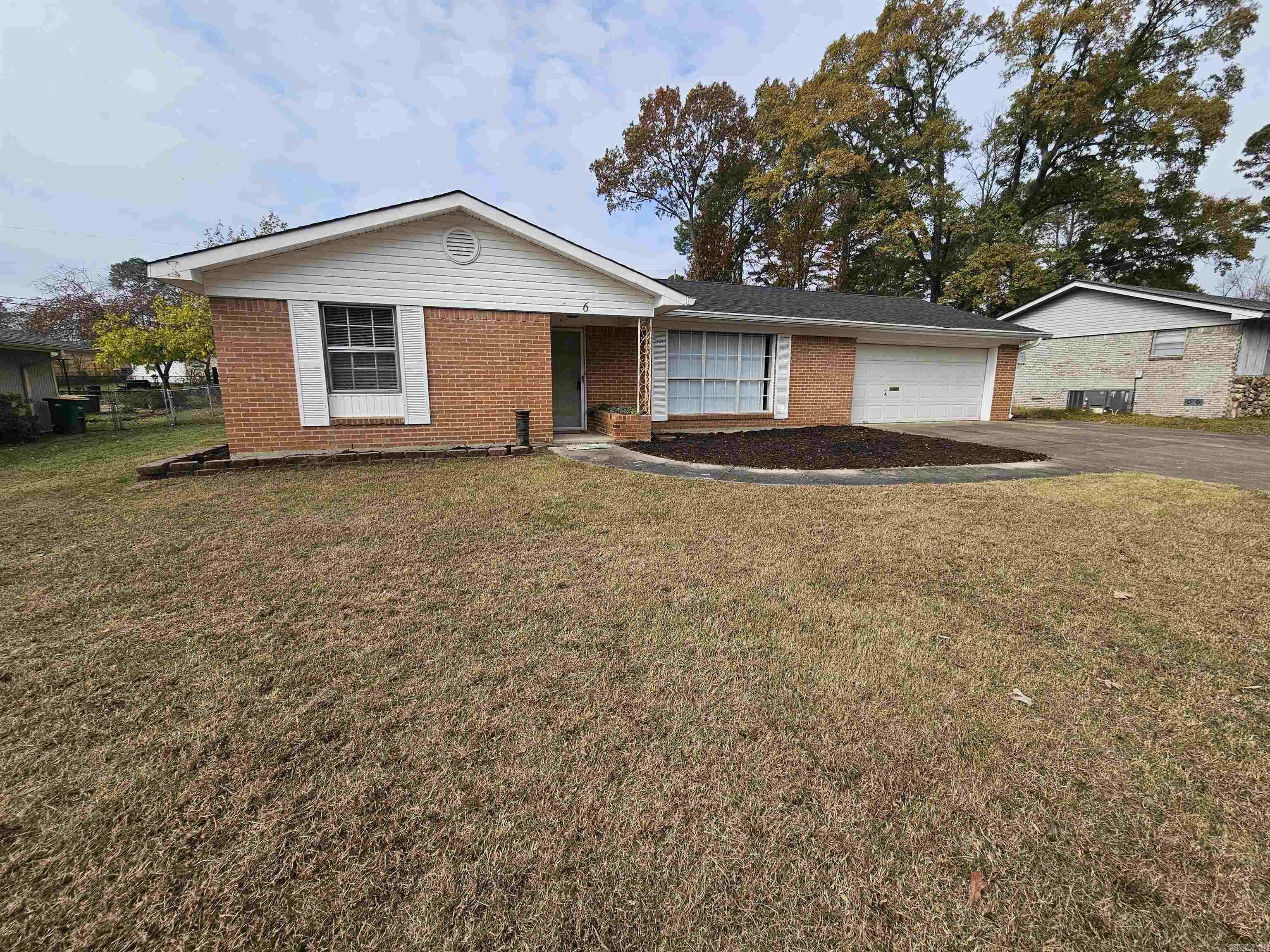 Indian Head Lakes Estates - Residential Lease