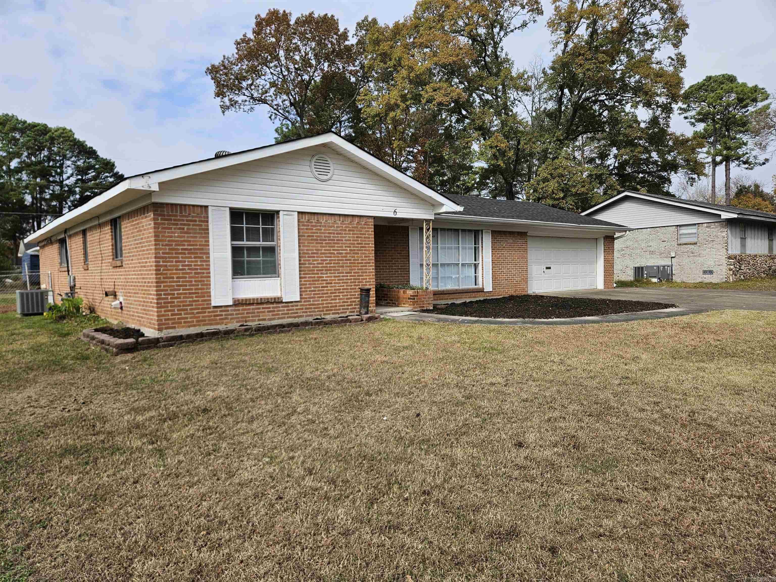 Indian Head Lakes Estates - Residential Lease