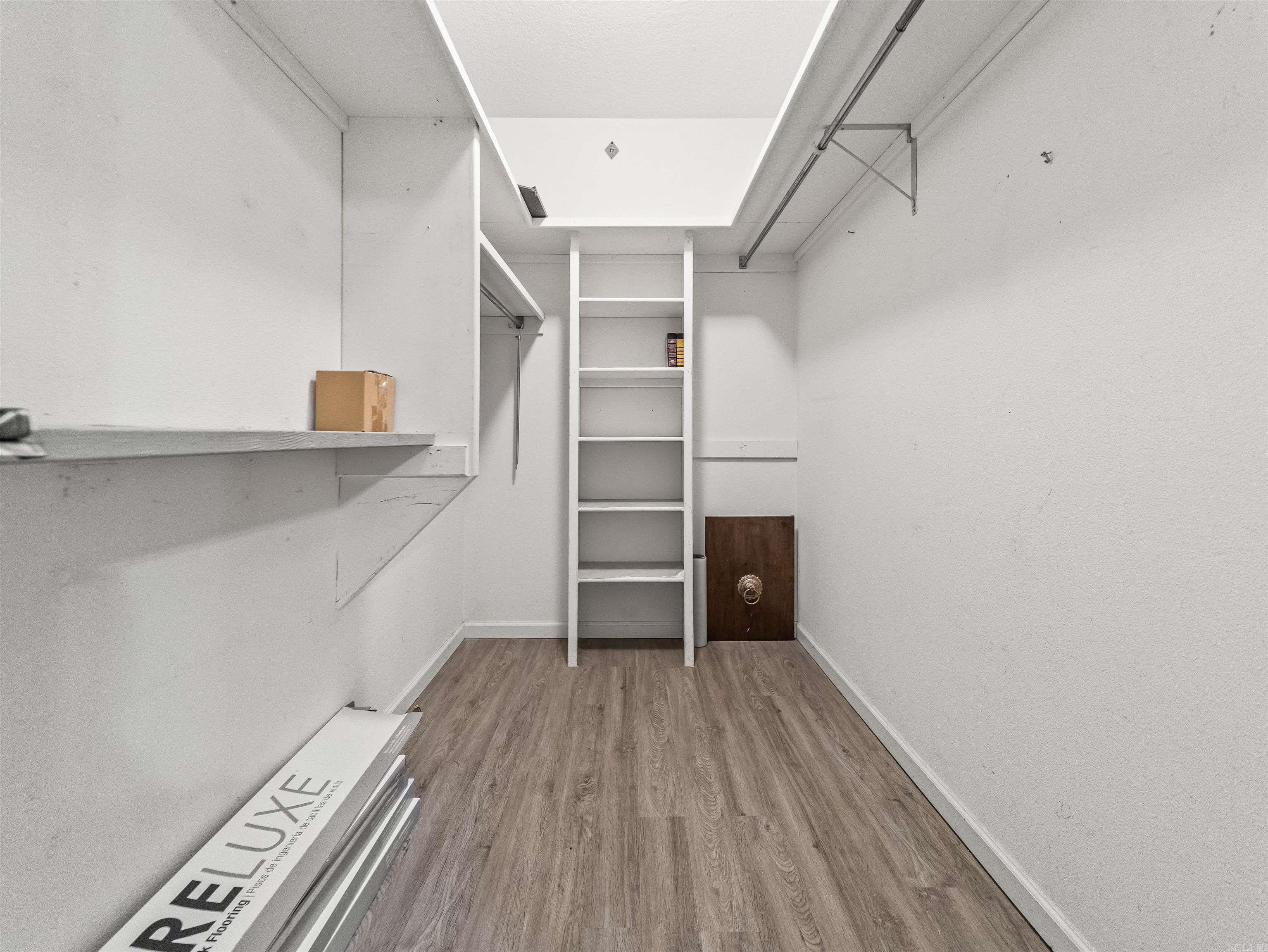 Isabella - Residential