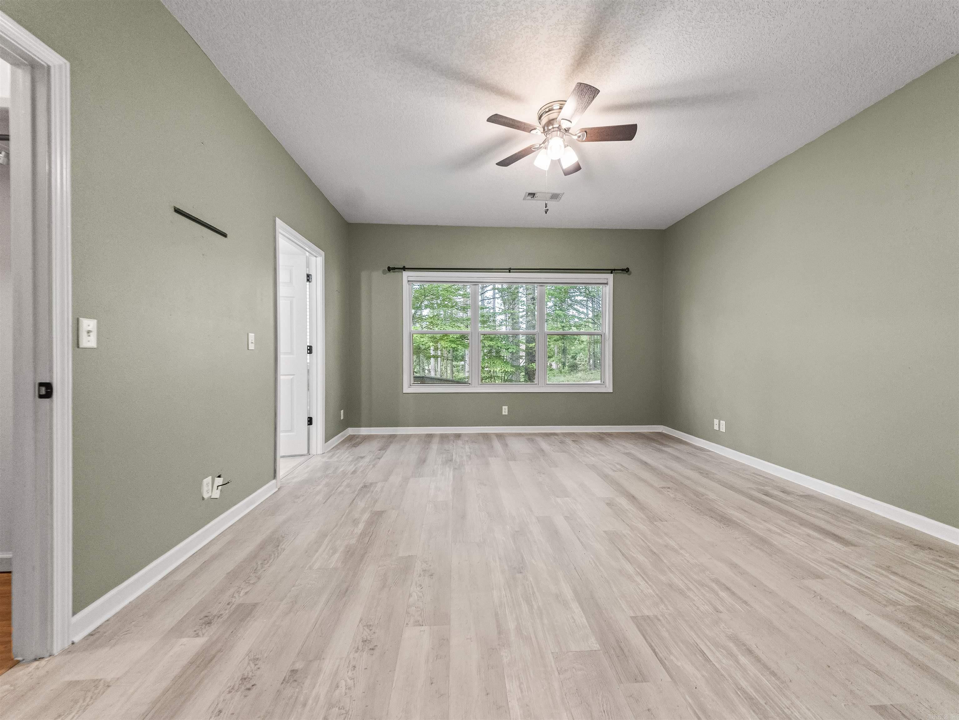 Isabella - Residential