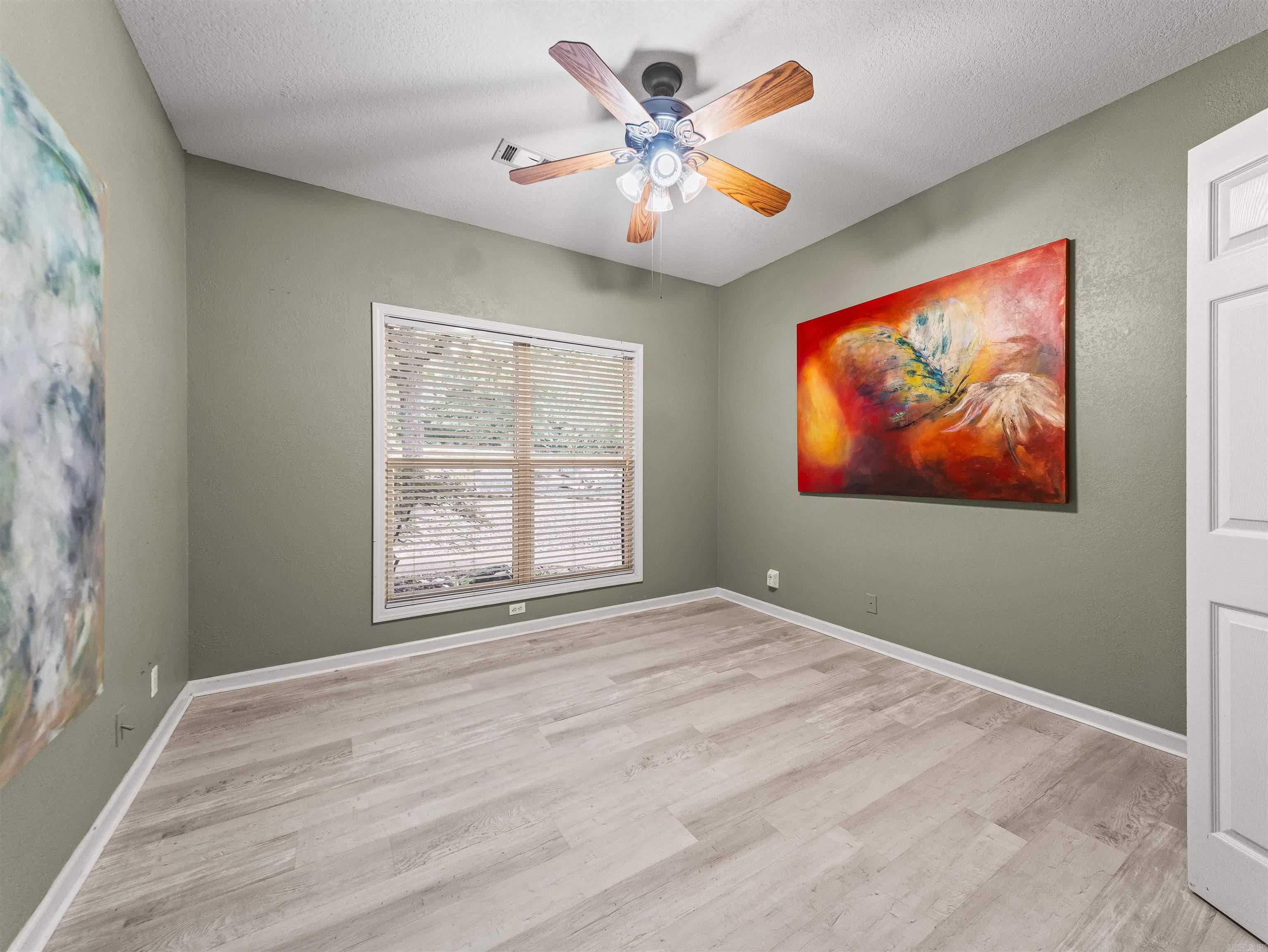 Isabella - Residential