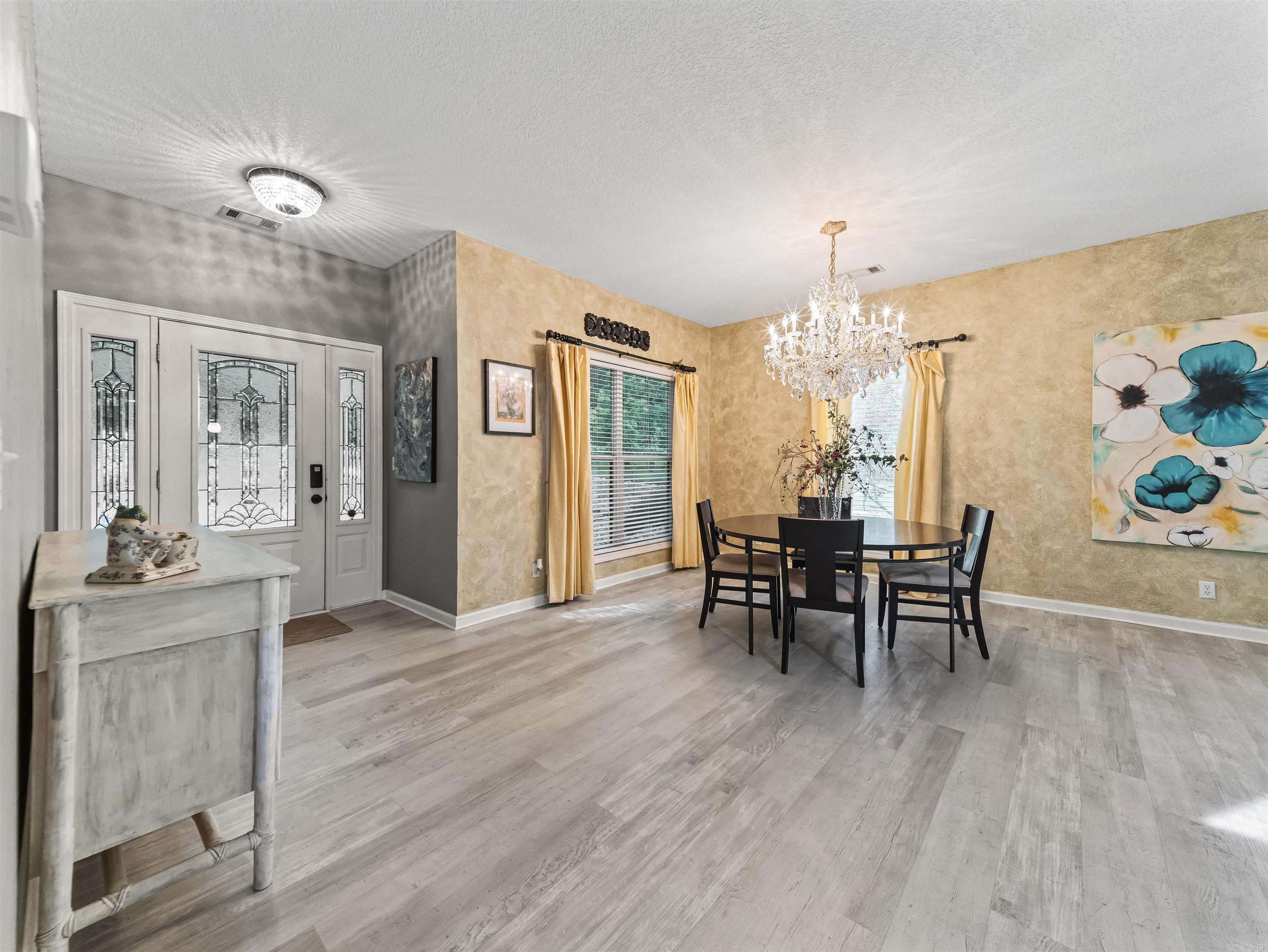 Isabella - Residential