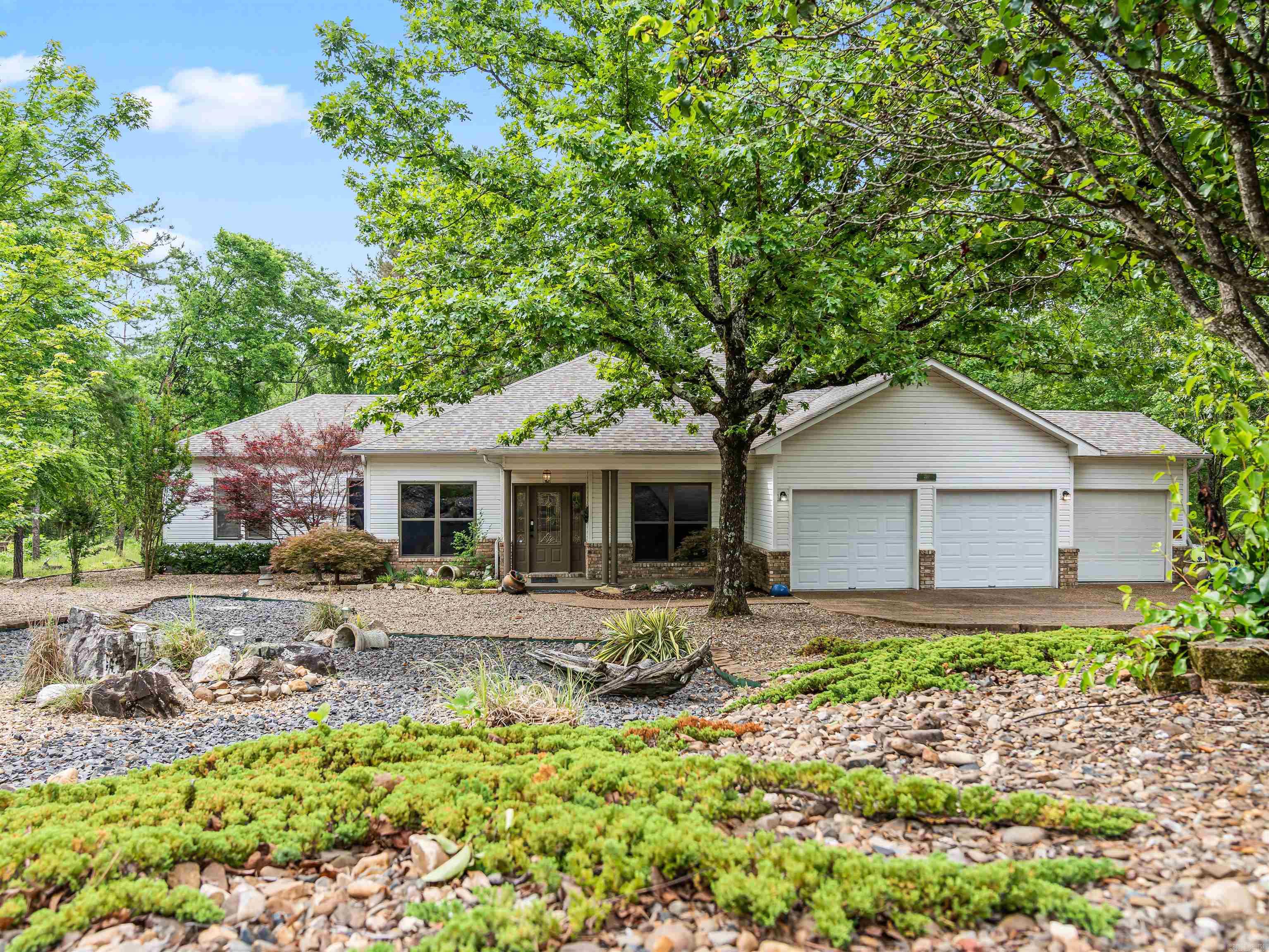 Isabella - Residential