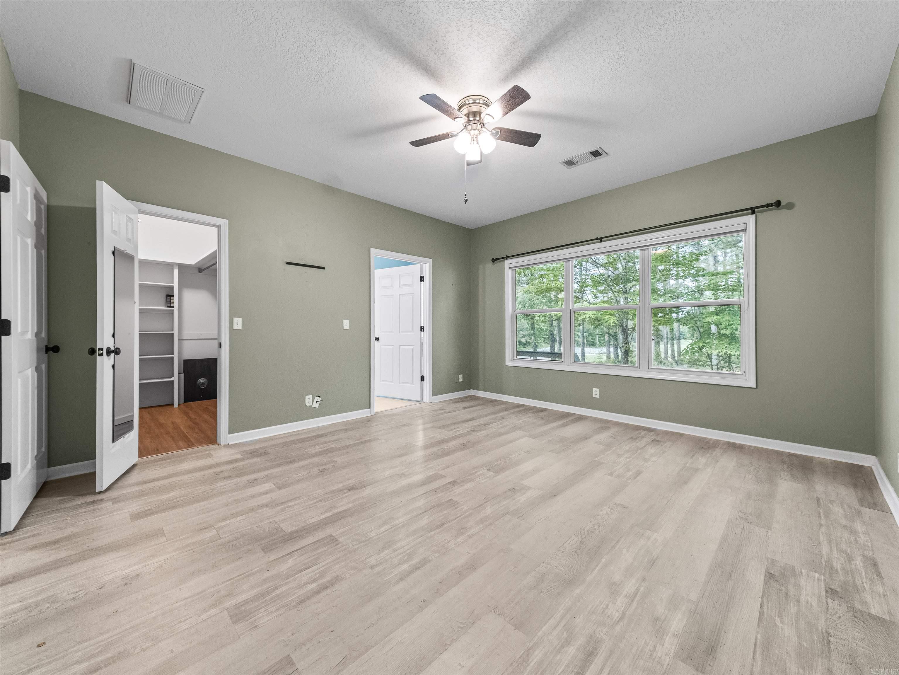 Isabella - Residential