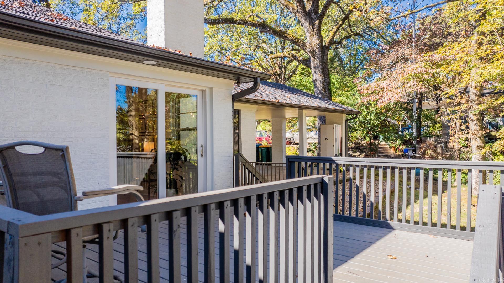 KINGWOOD PLACE - Residential