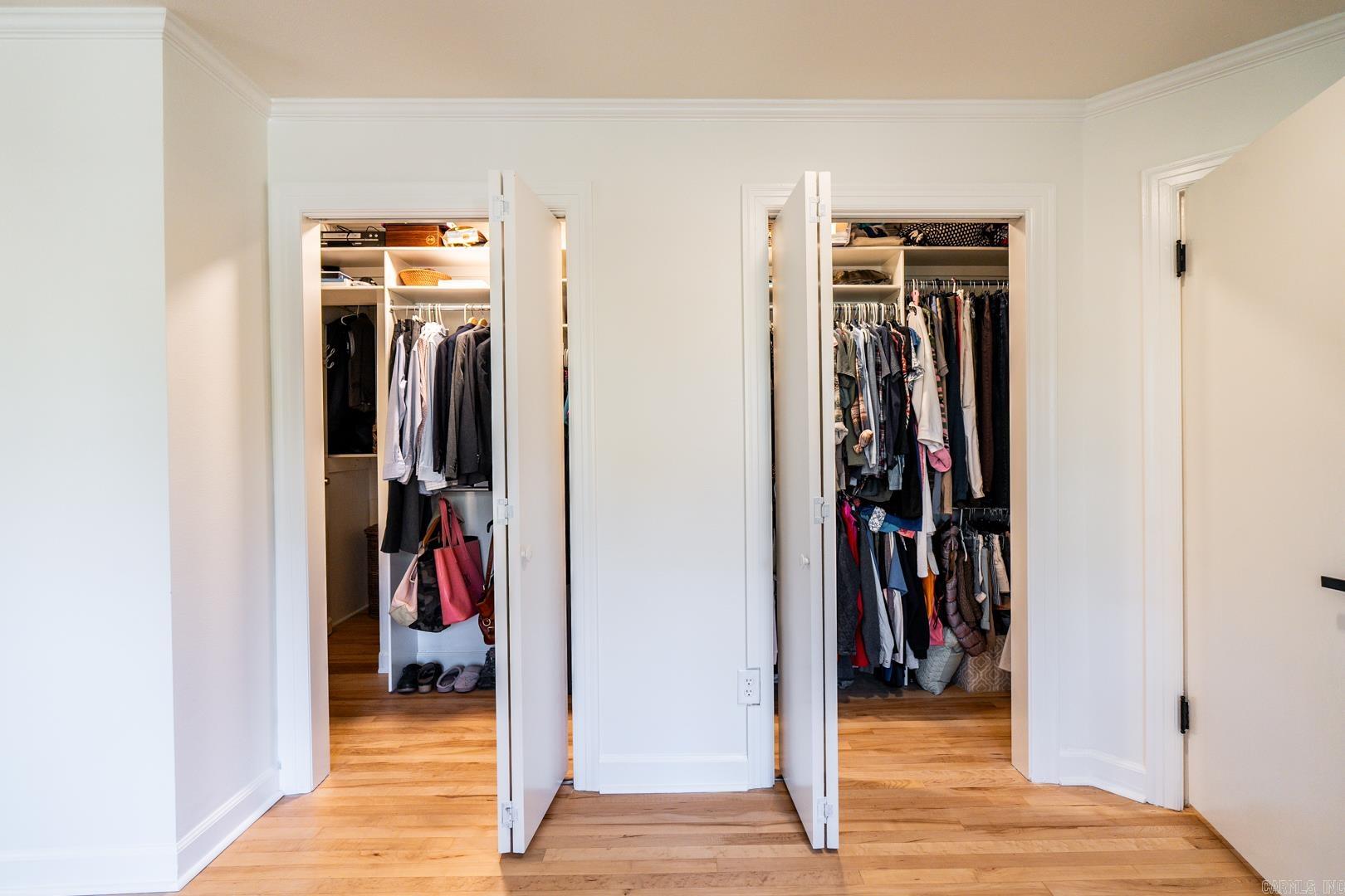 KINGWOOD PLACE - Residential