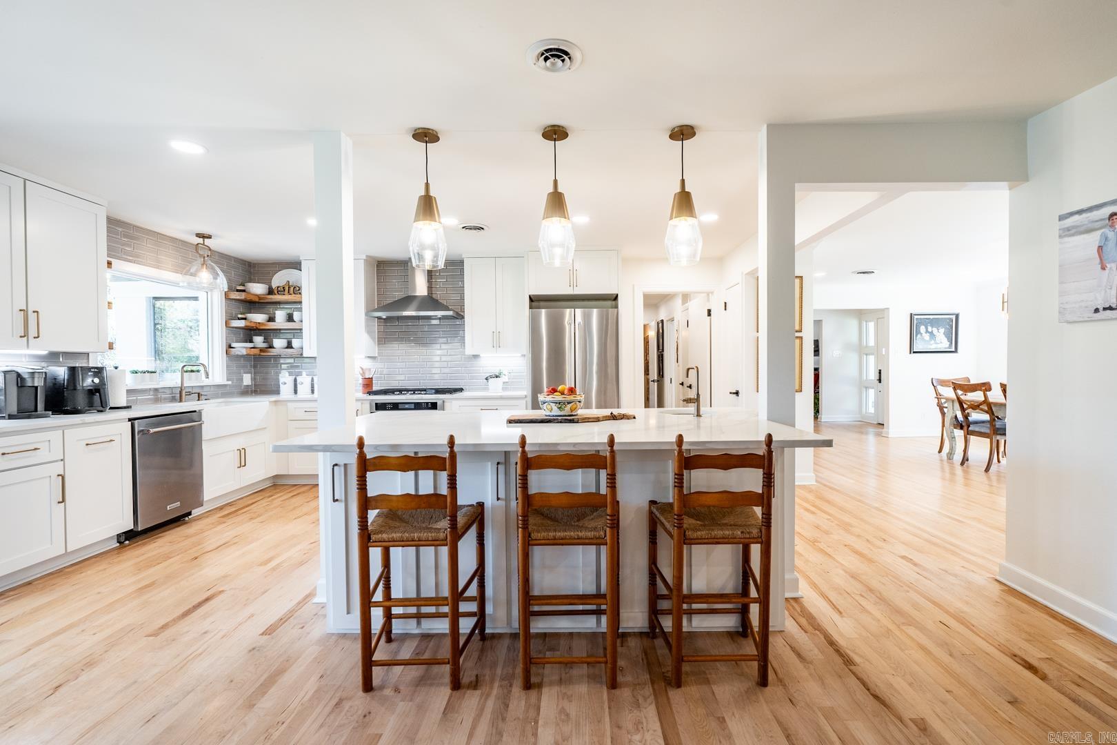 KINGWOOD PLACE - Residential